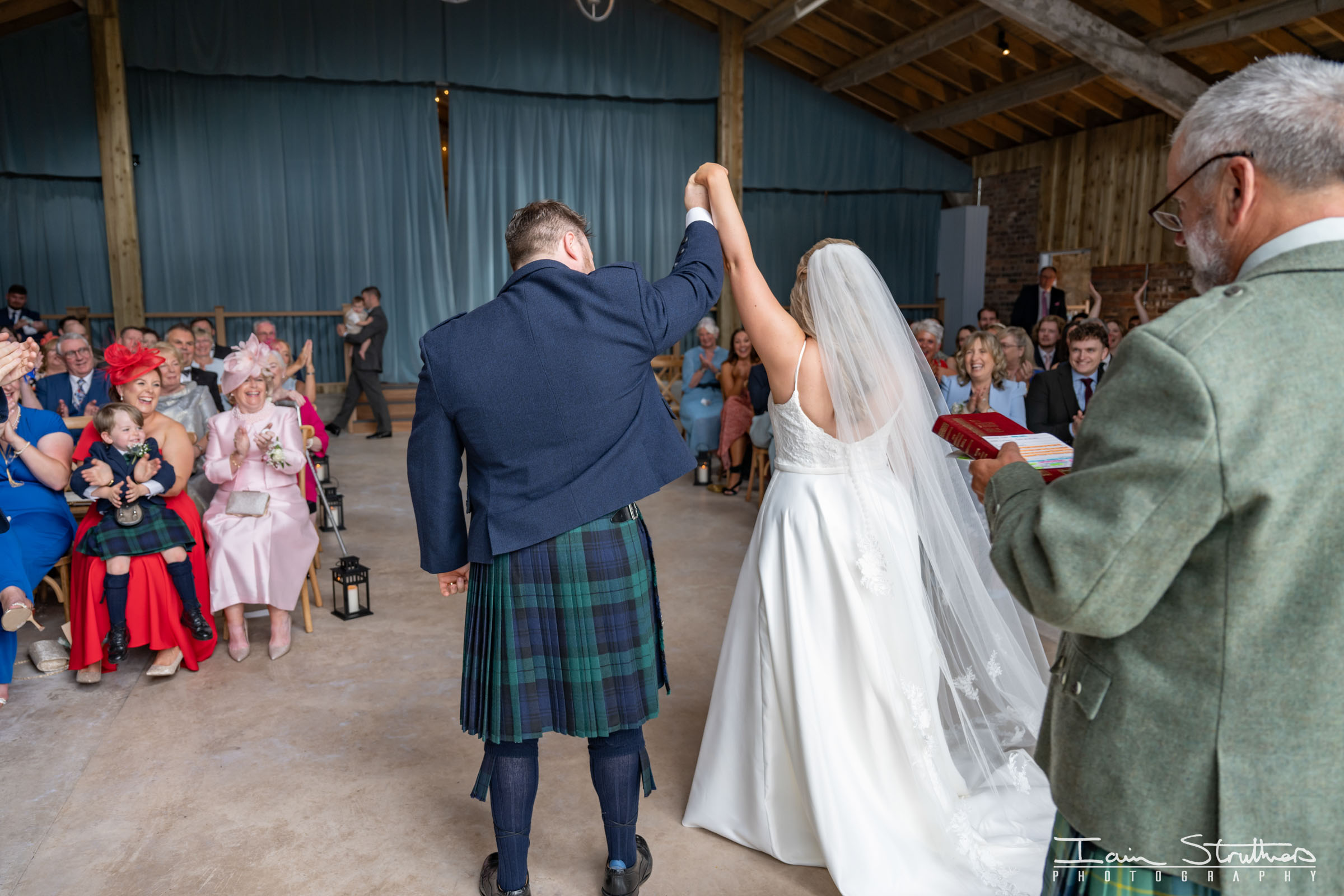 Catriona & Vinny wedding photograph 20