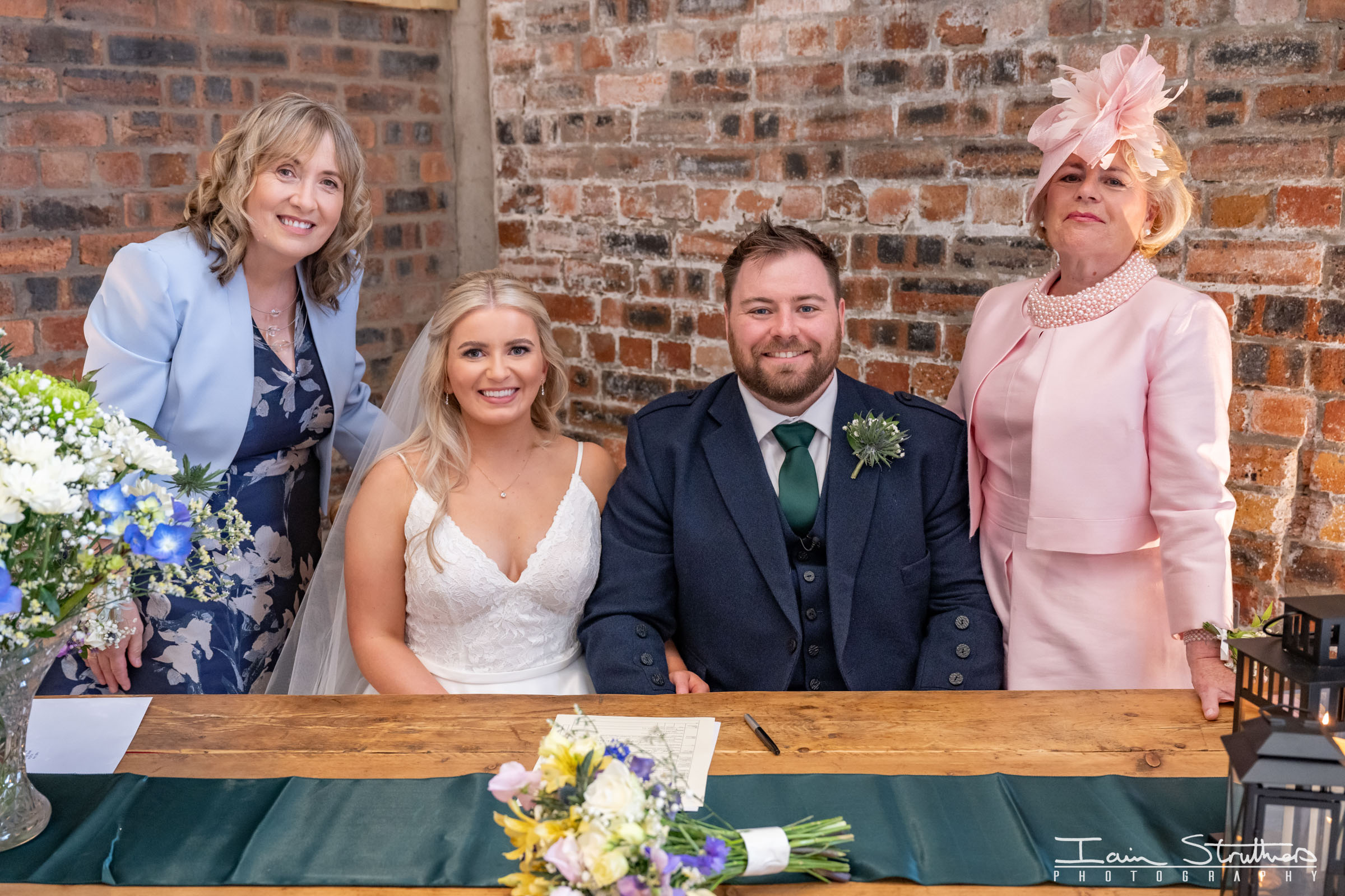 Catriona & Vinny wedding photograph 21