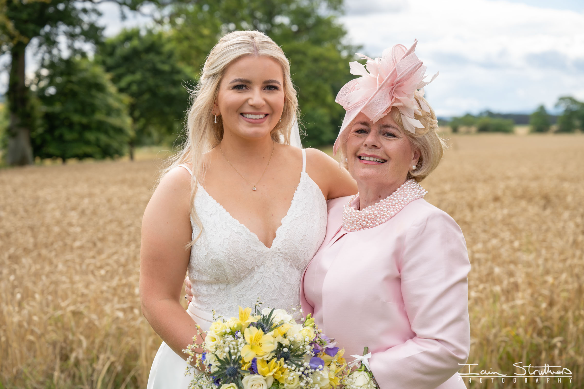 Catriona & Vinny wedding photograph 39