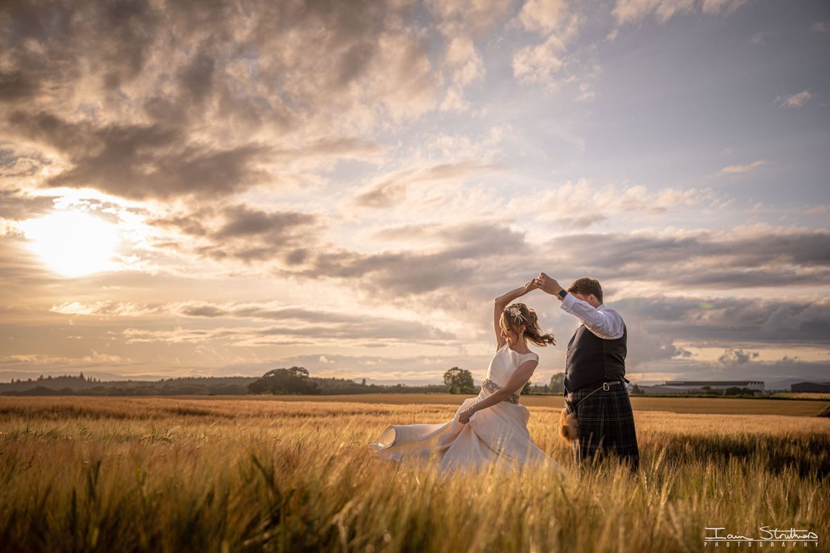 Wedding photography by Iain Struthers Photography, Scotland
