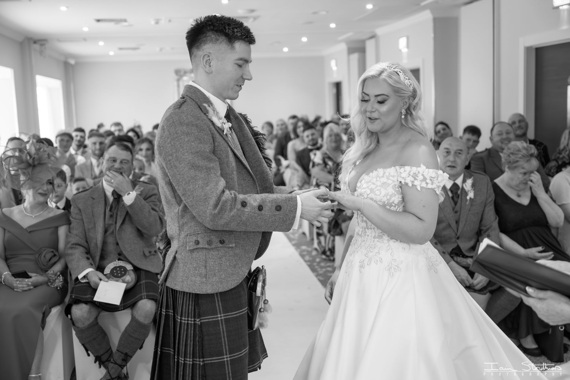 Anny & Rhys wedding photograph 20
