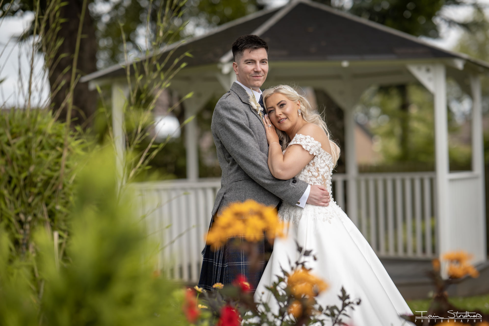 Anny & Rhys wedding photograph 30