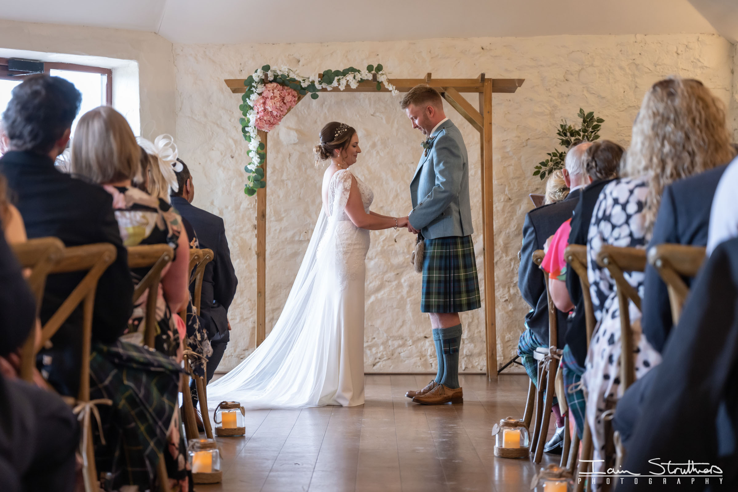 Ashlee & Tom wedding photograph 10