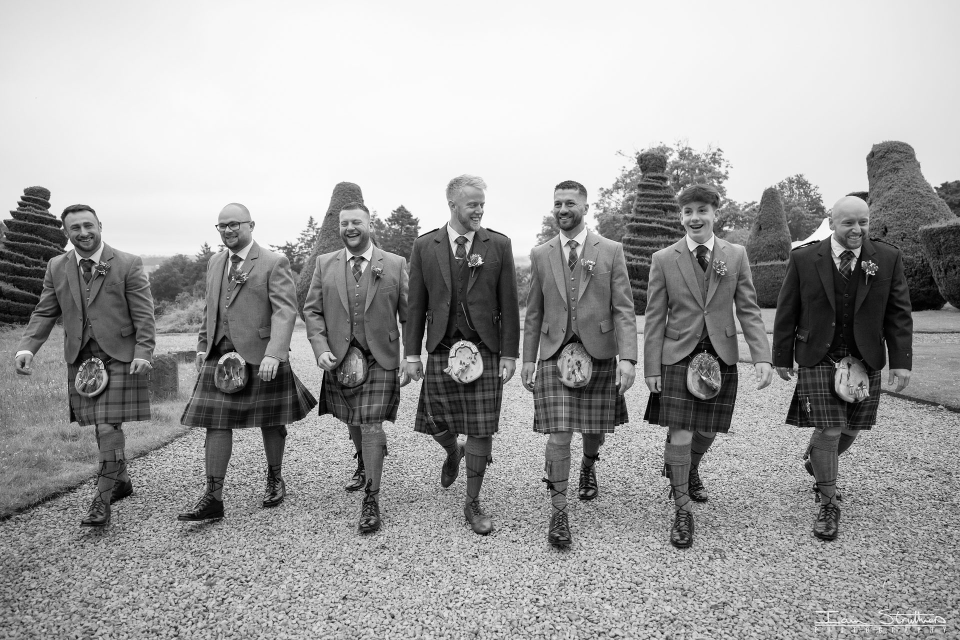Brenna & Callum wedding photograph 6