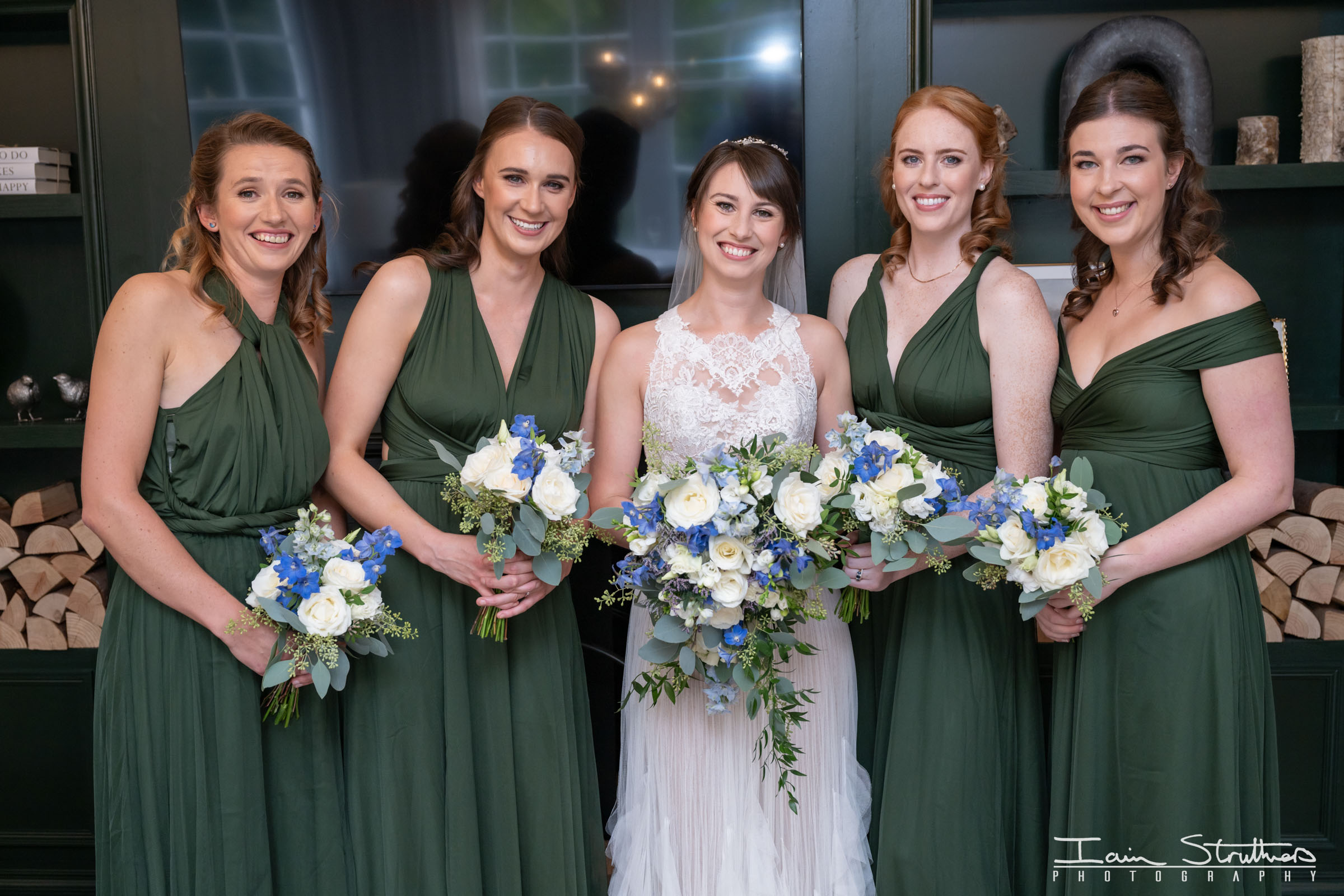 Bryony & Cameron wedding photograph 2