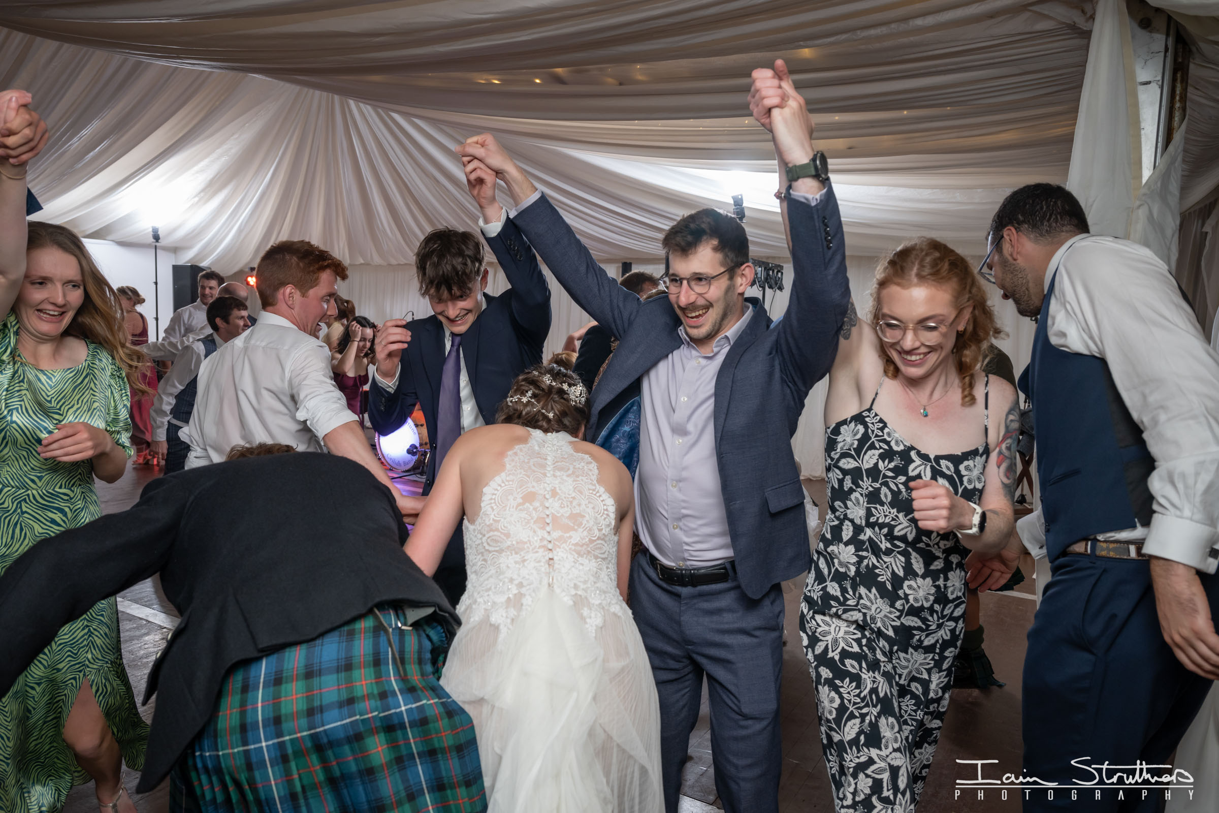 Bryony & Cameron wedding photograph 78