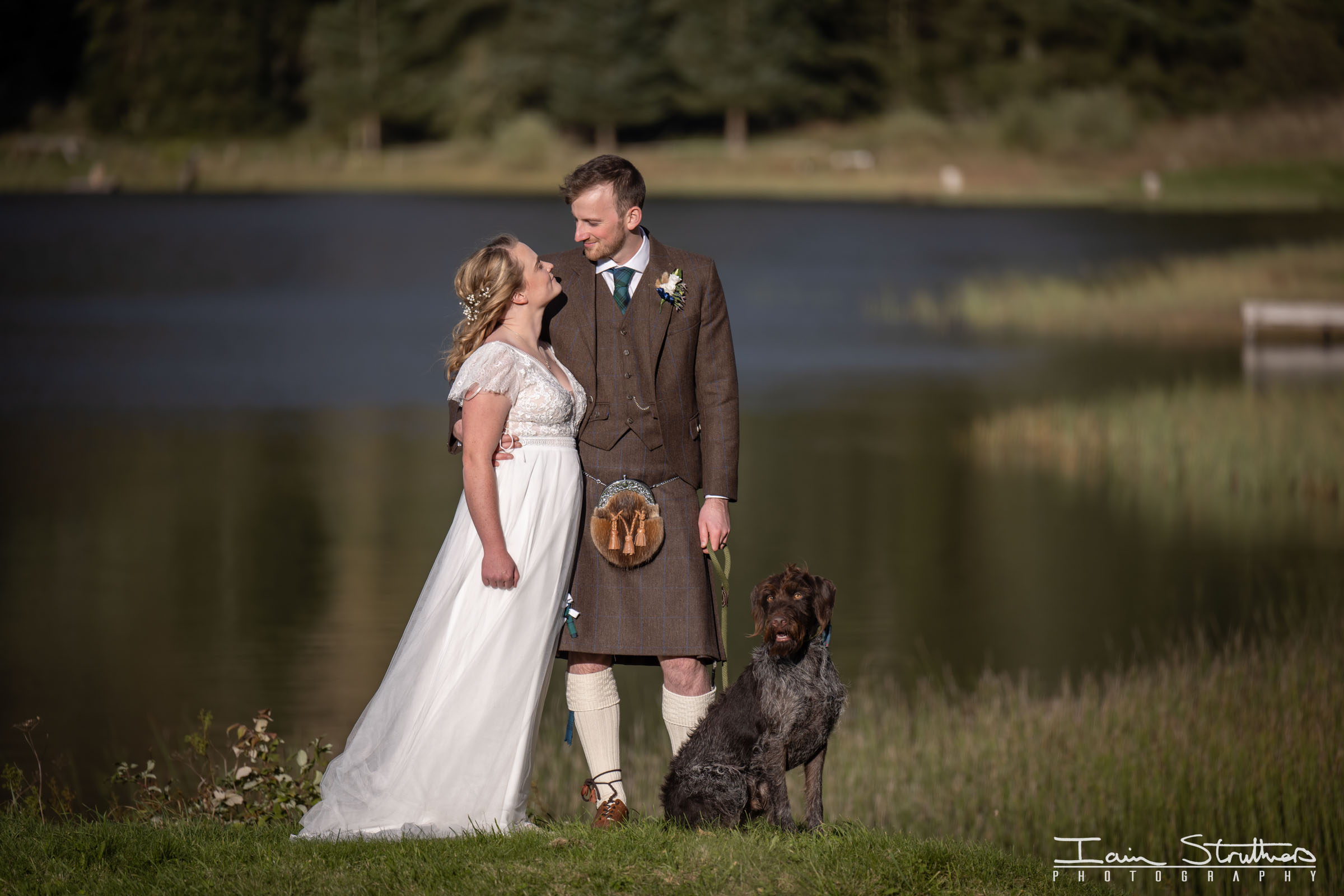 Claire & Finlay wedding photograph 32