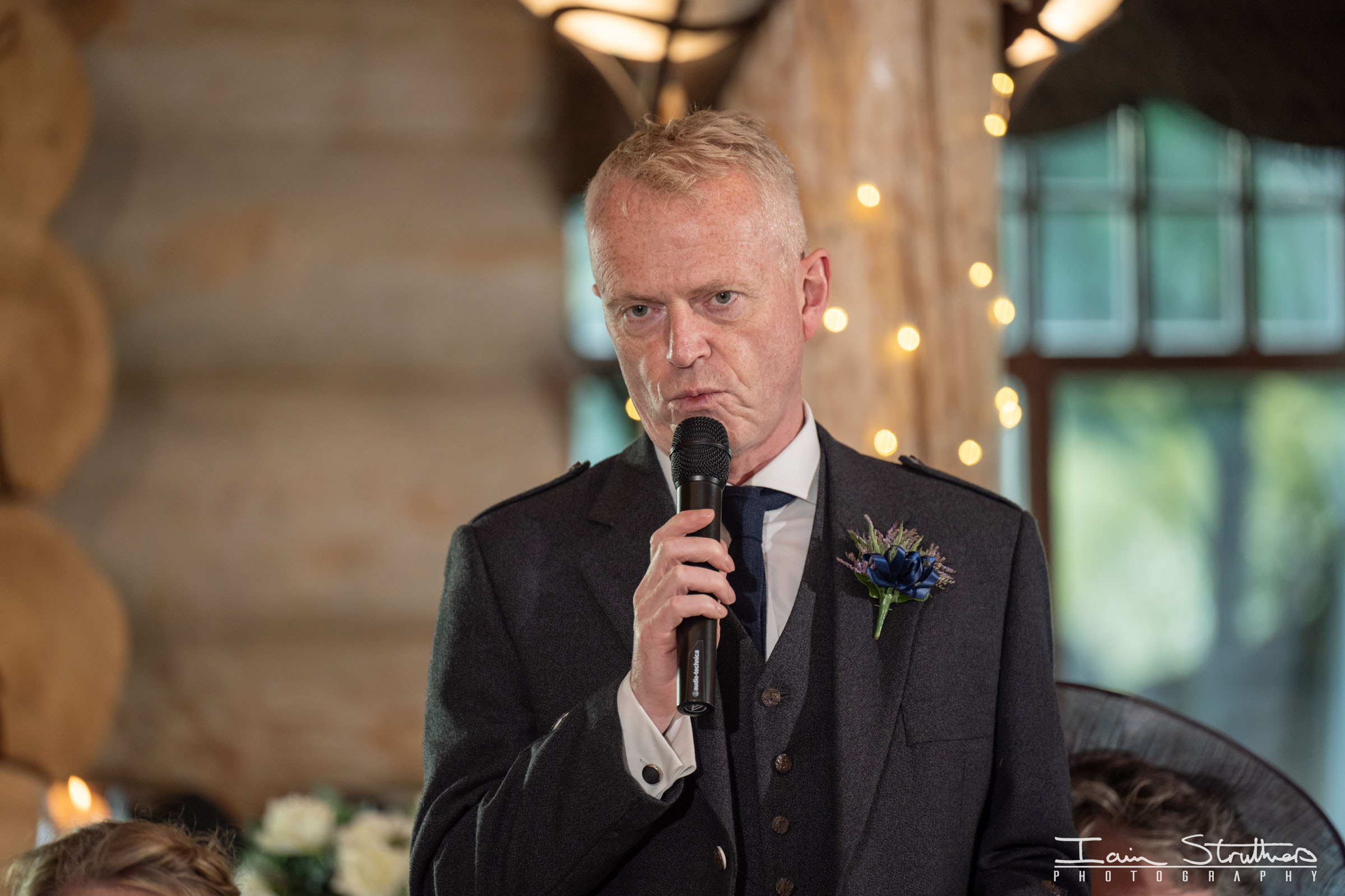 Claire & Finlay wedding photograph 90