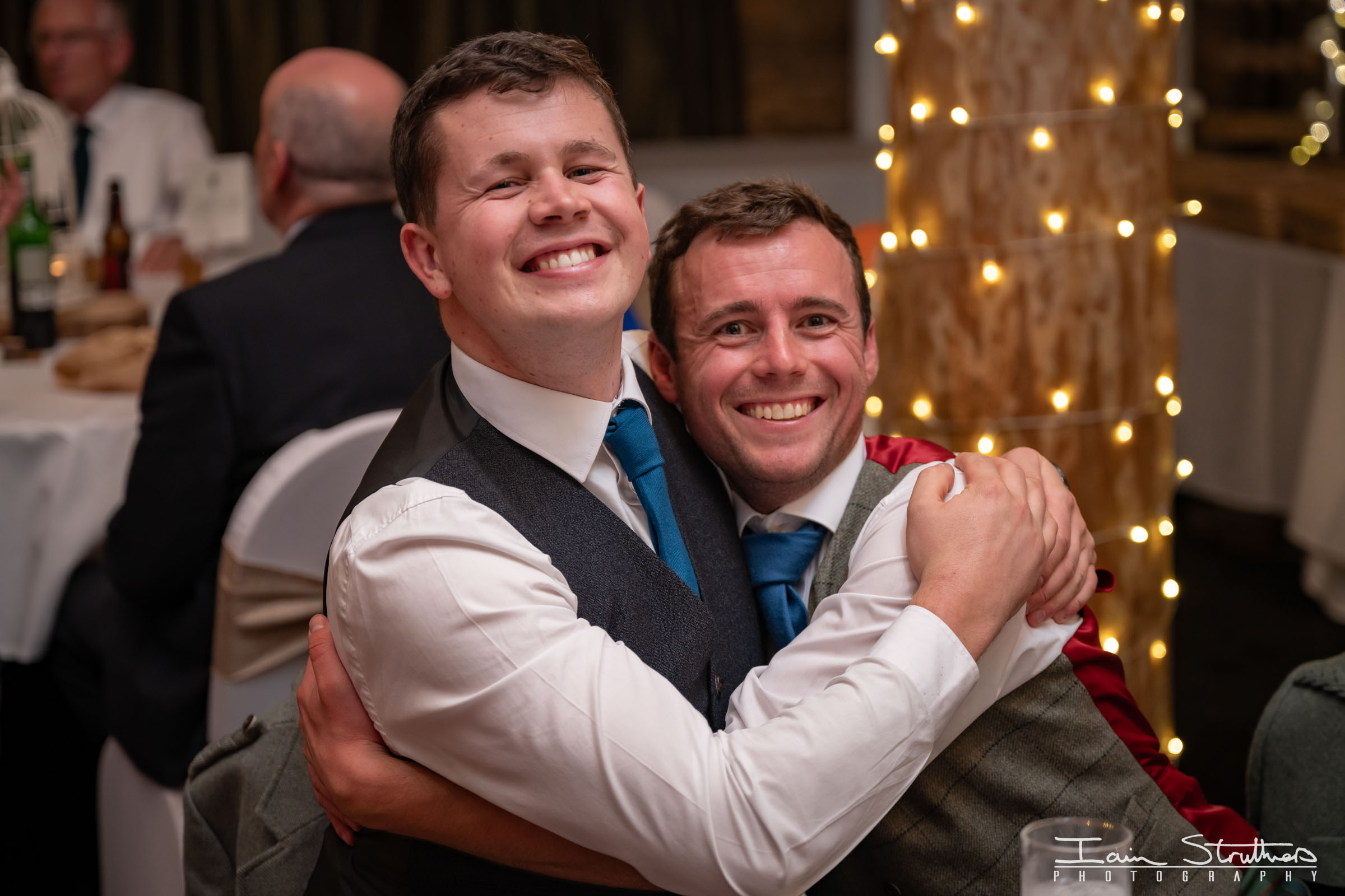 Claire & Finlay wedding photograph 111