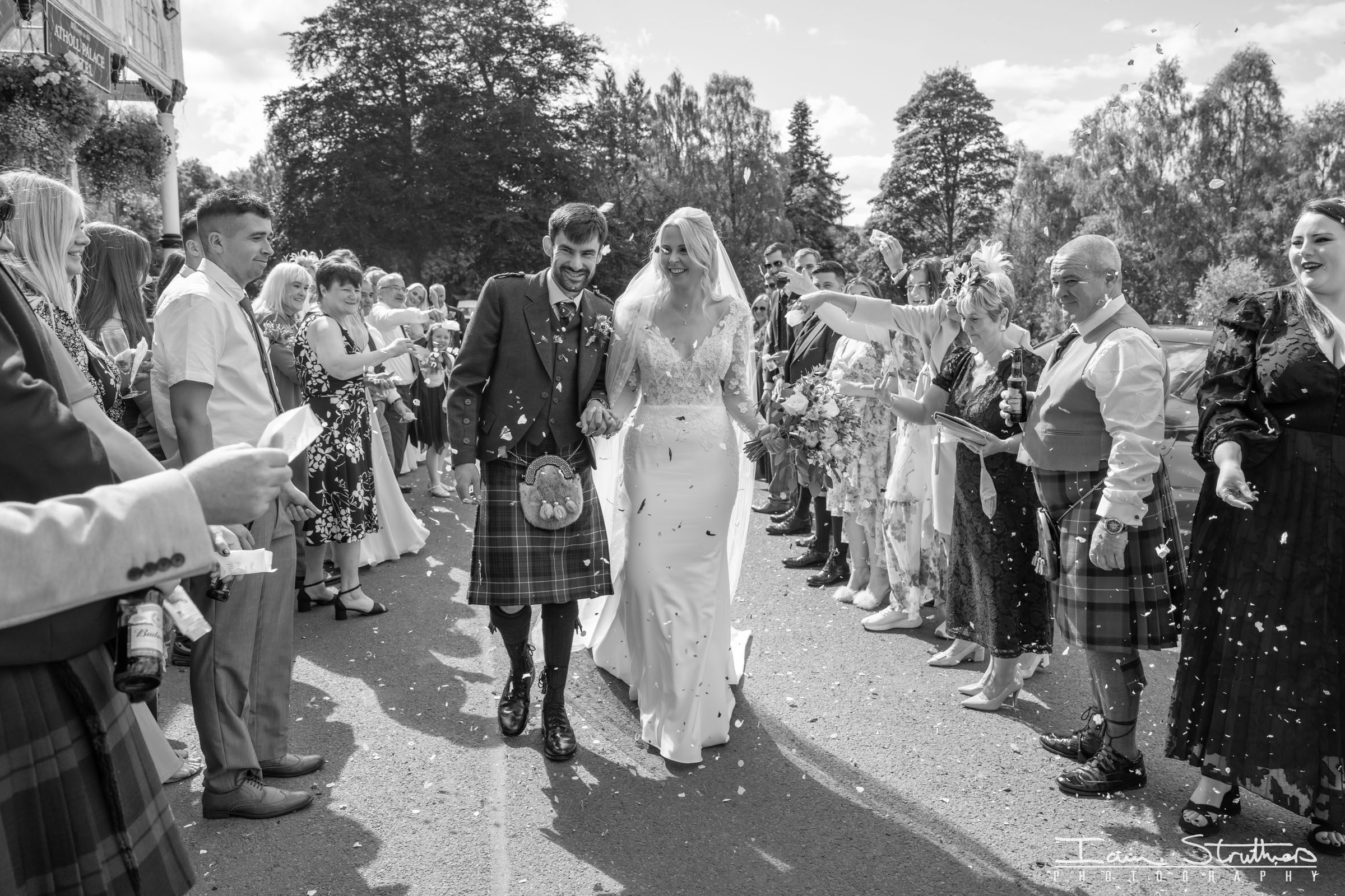 Danielle & Andrew wedding photograph 38