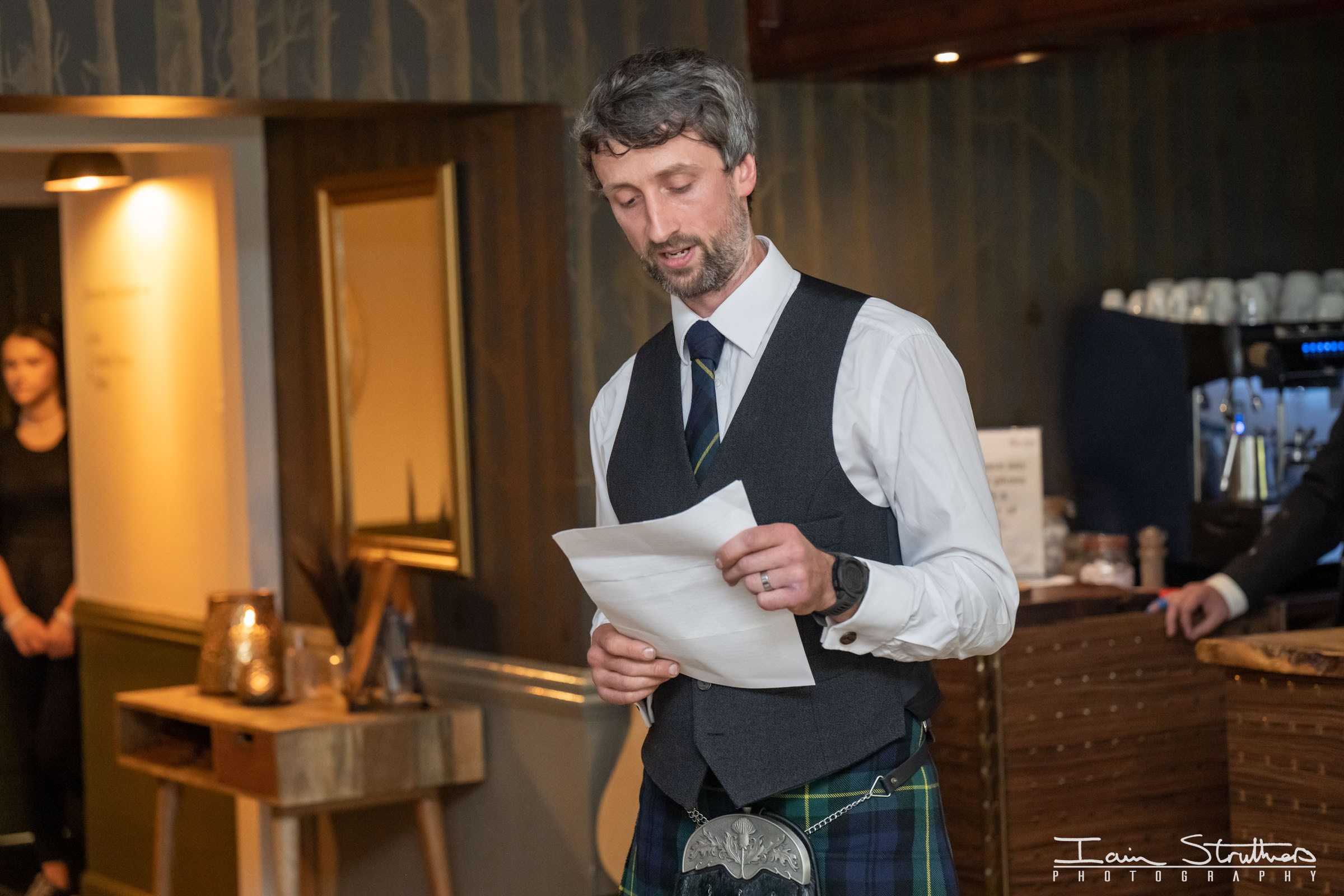 Emma & Andrew wedding photograph 38