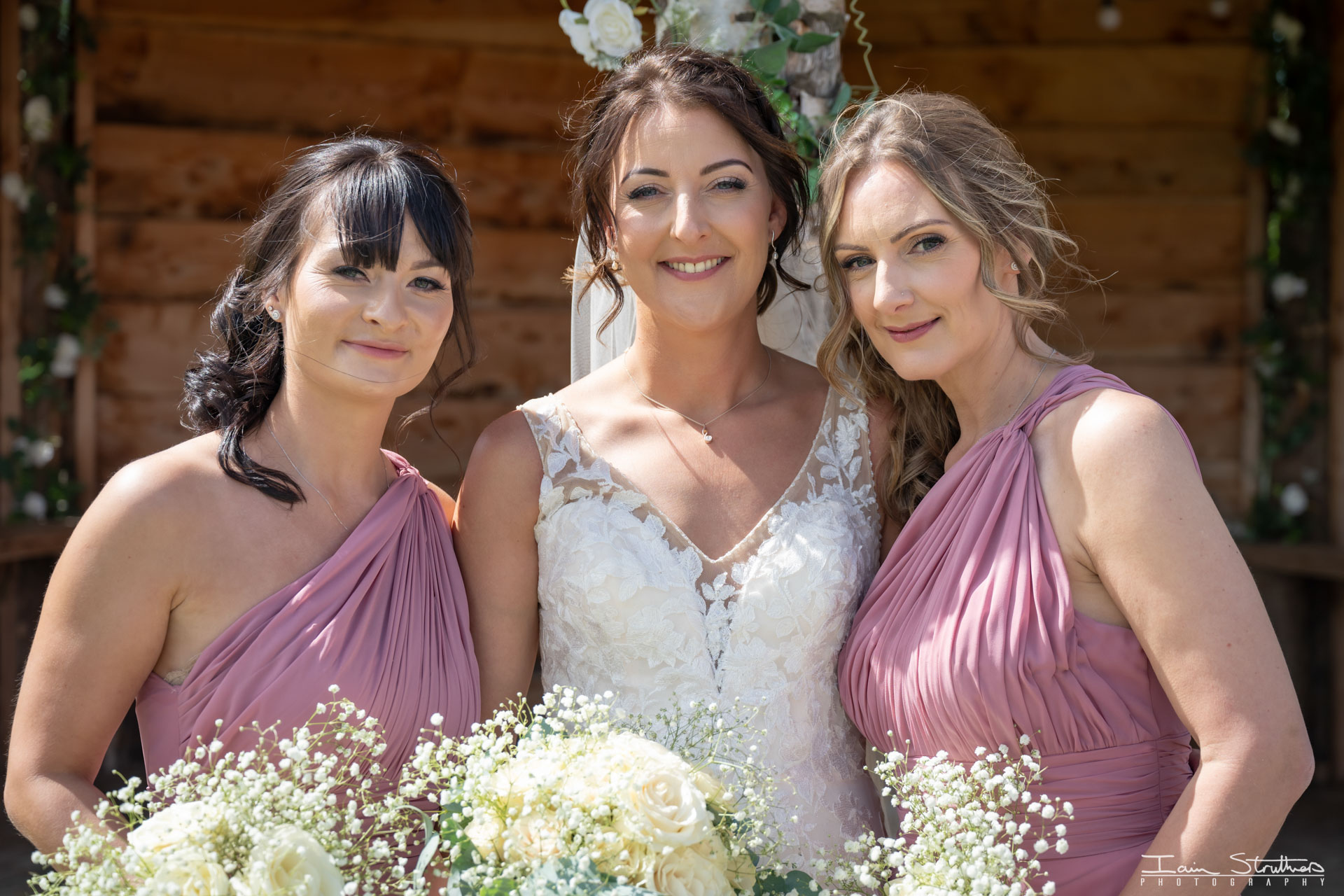 Emma & Jimmy wedding photograph 20