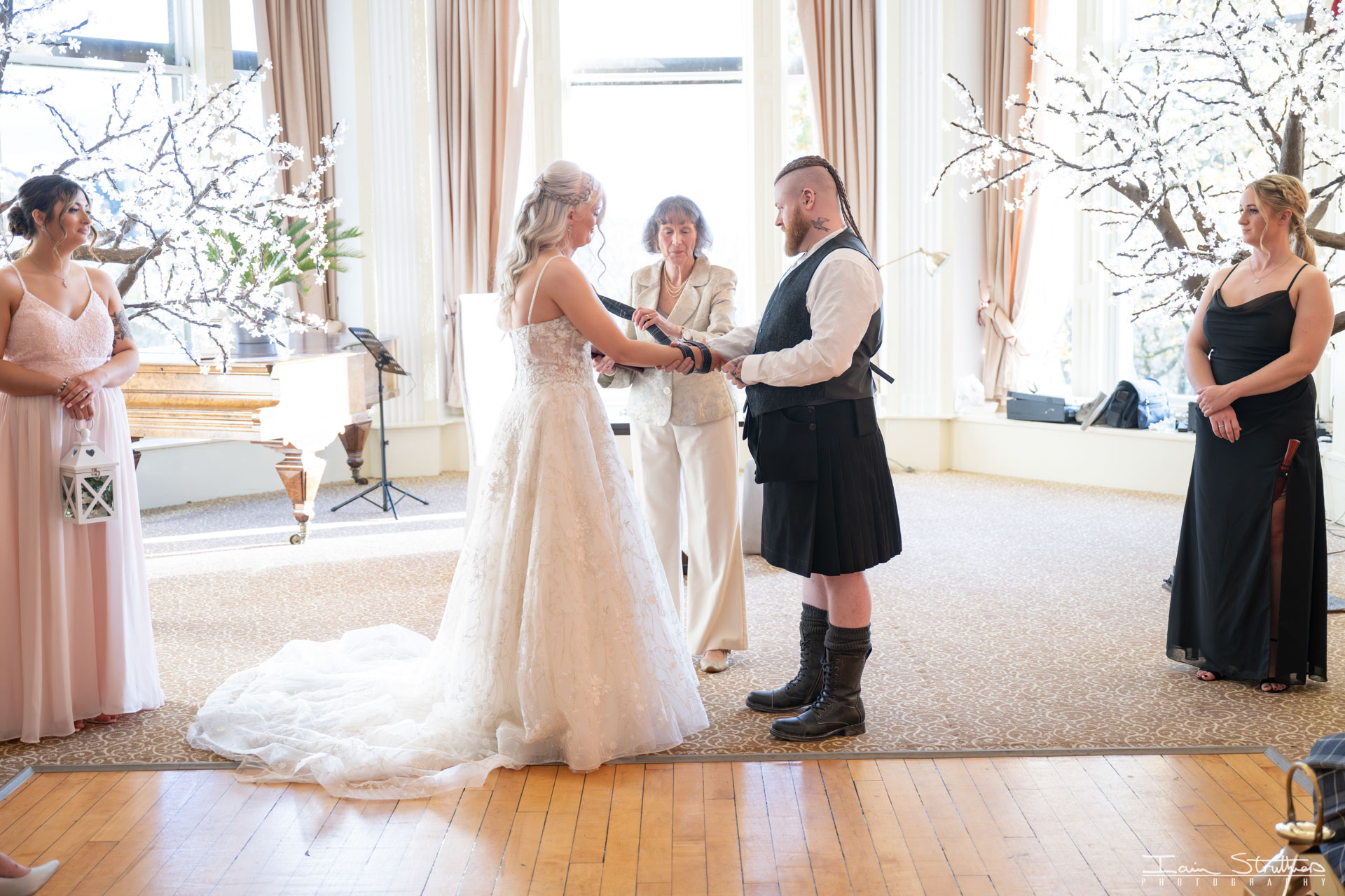 Gemma & Adam wedding photograph 29