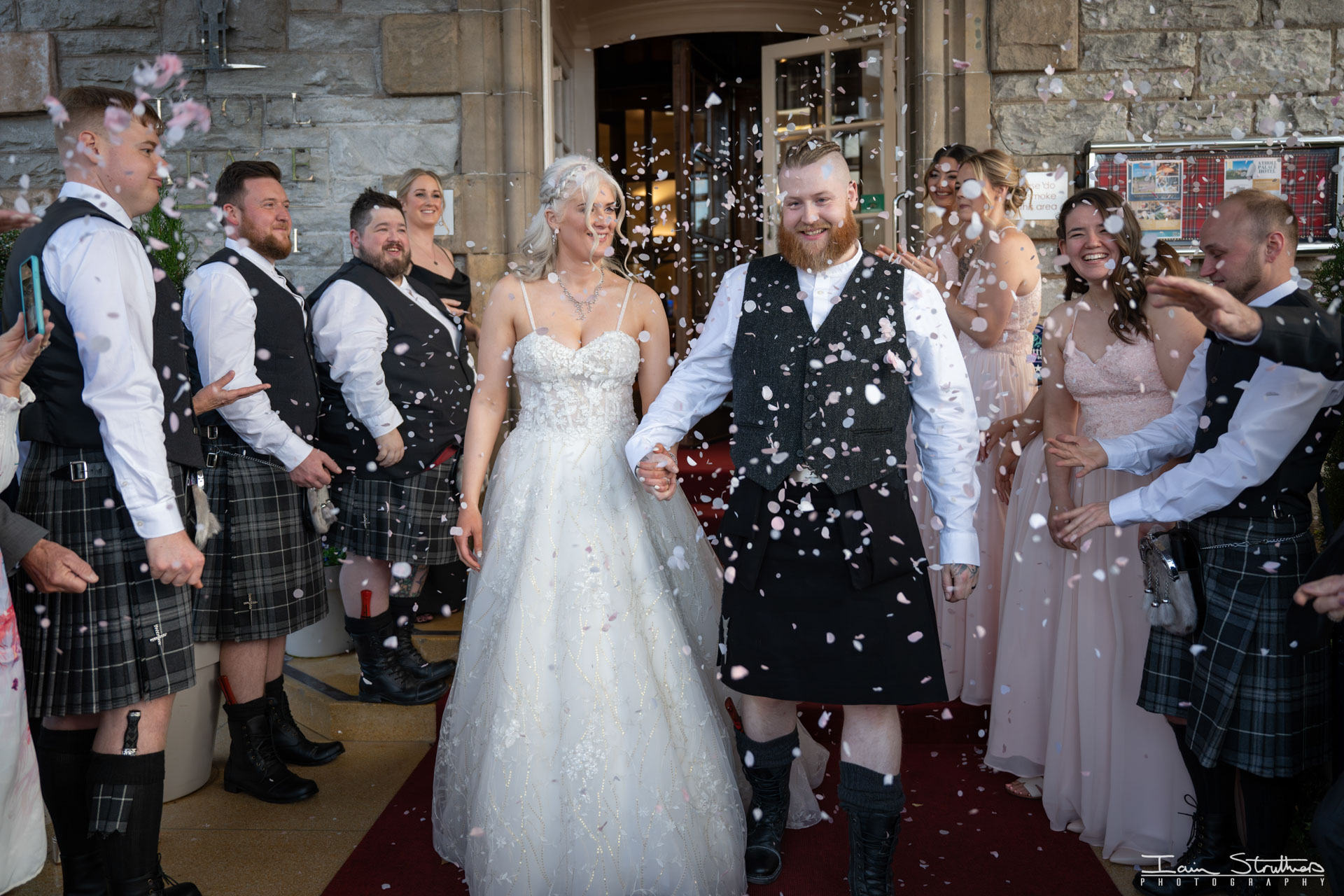 Gemma & Adam wedding photograph 33