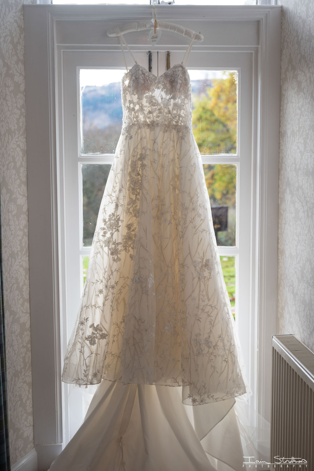 Gemma & Adam wedding photograph 87