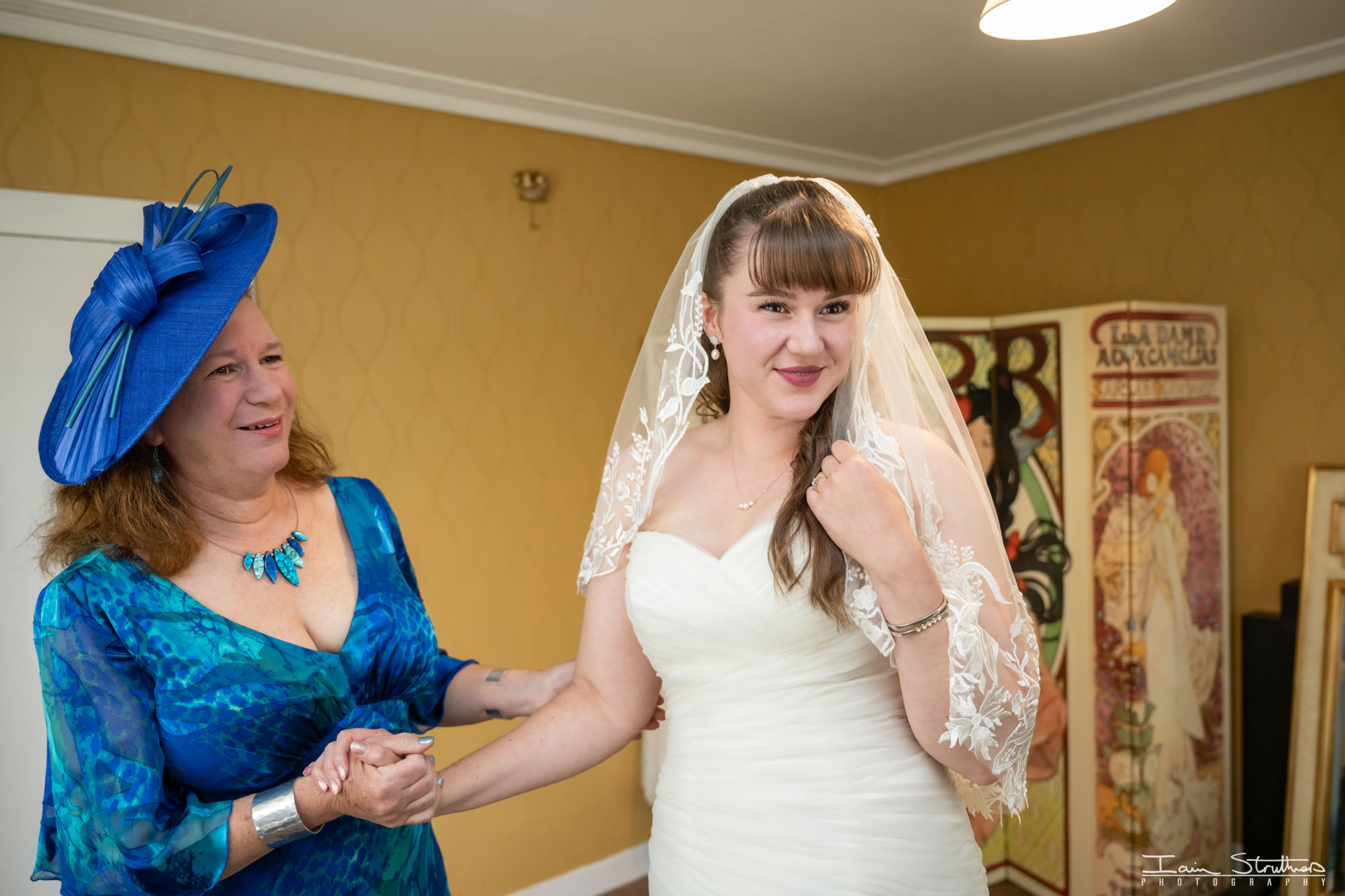 Helen & Sam wedding photograph 10