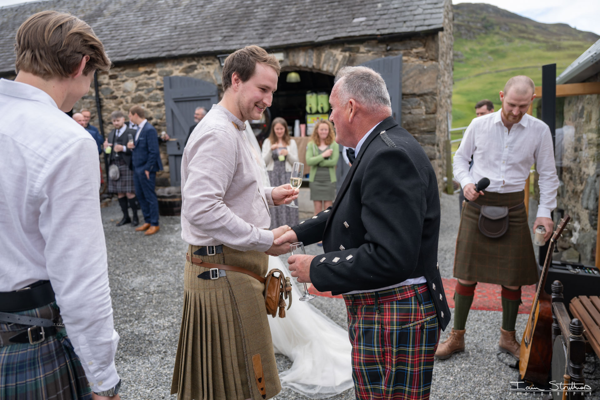 Helen & Sam wedding photograph 35