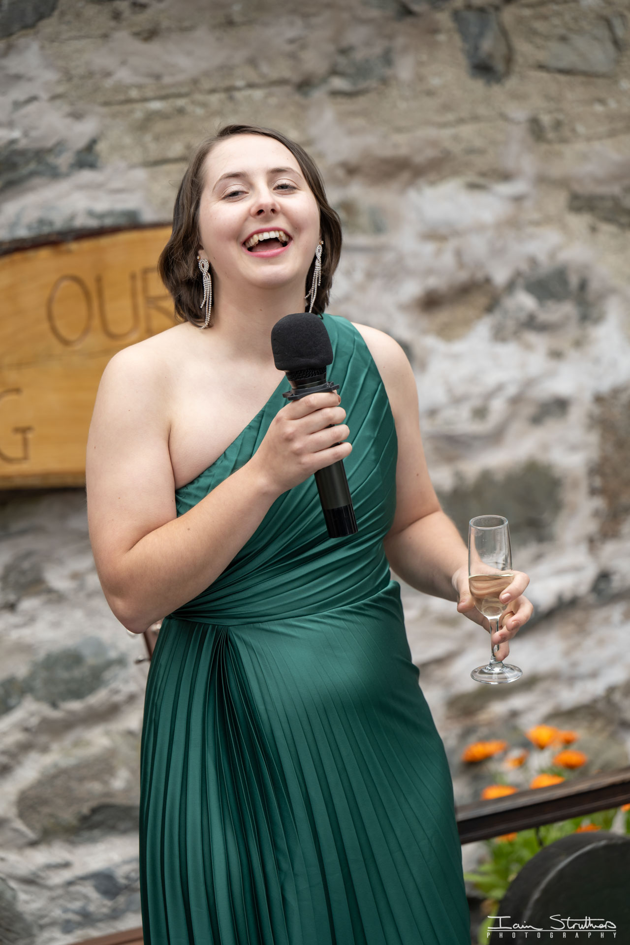 Helen & Sam wedding photograph 37