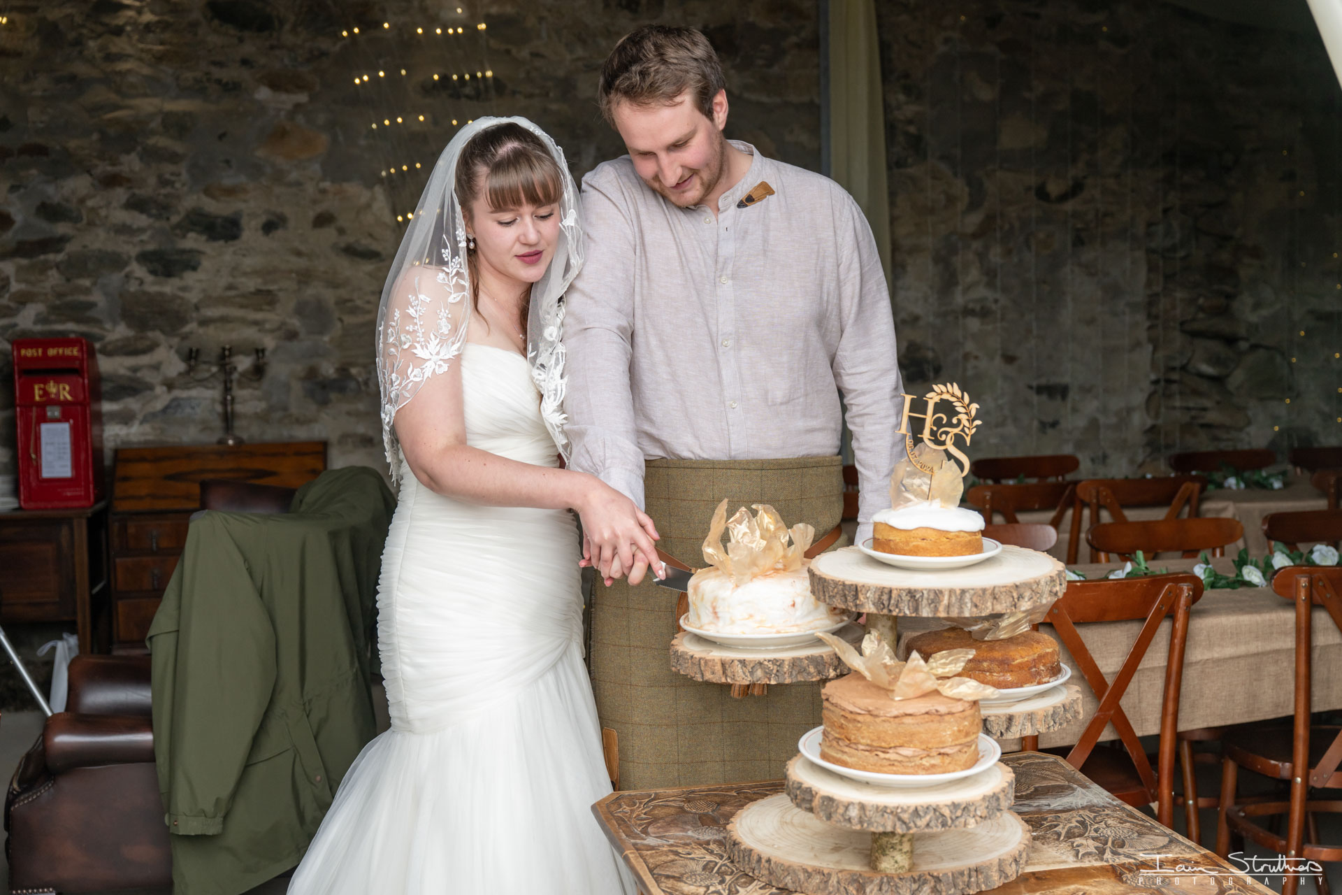 Helen & Sam wedding photograph 41
