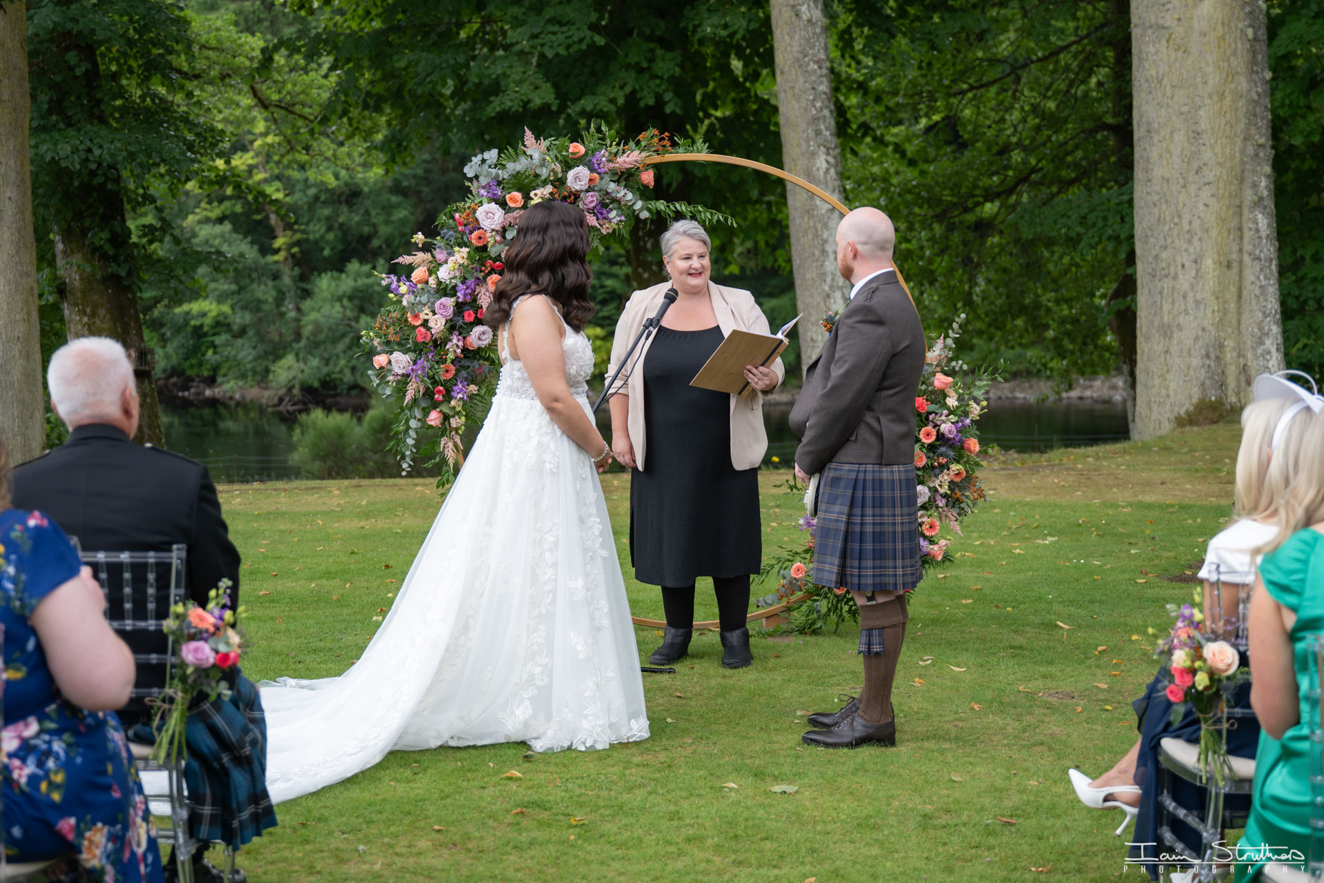 Jade & David wedding photograph 34