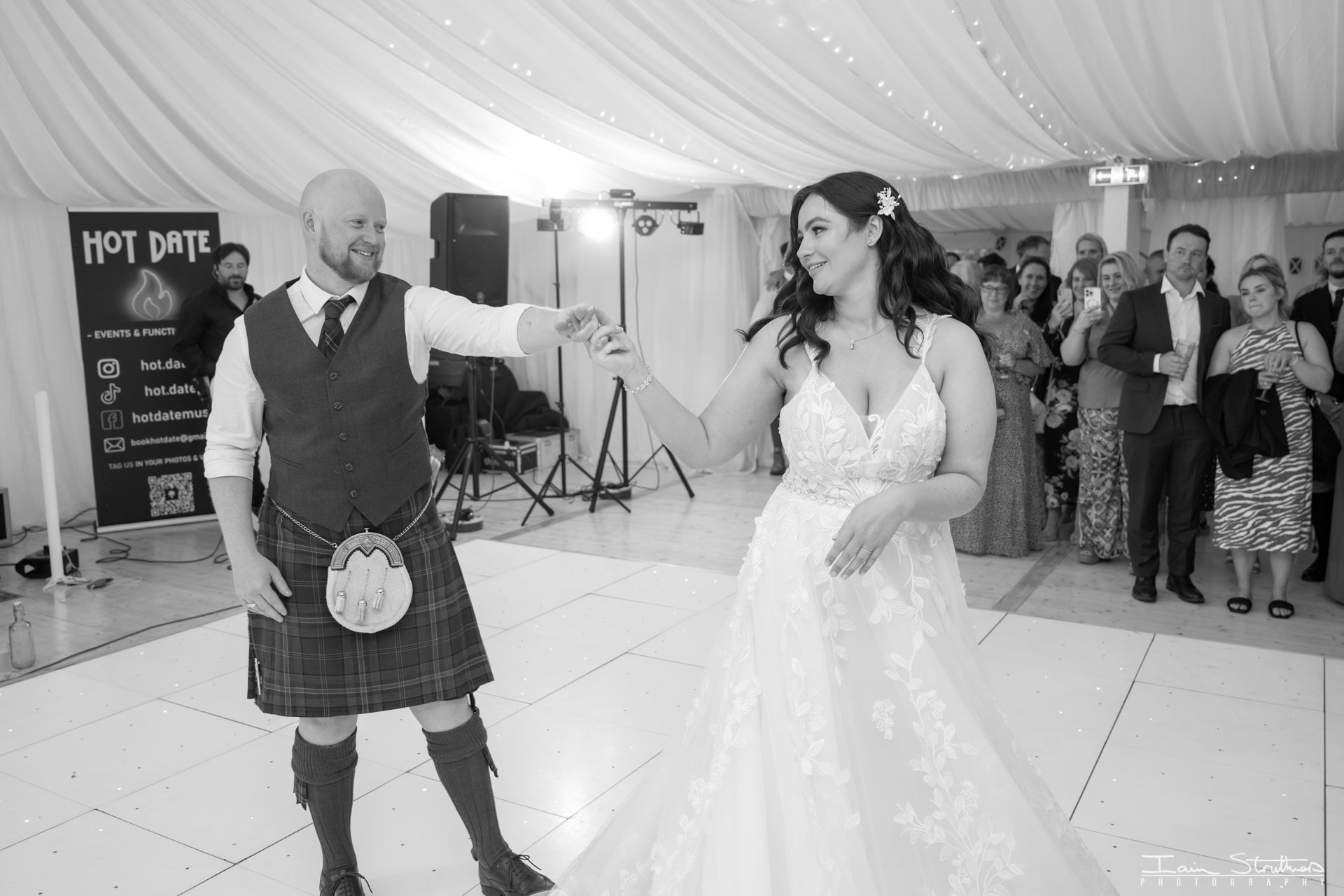 Jade & David wedding photograph 100