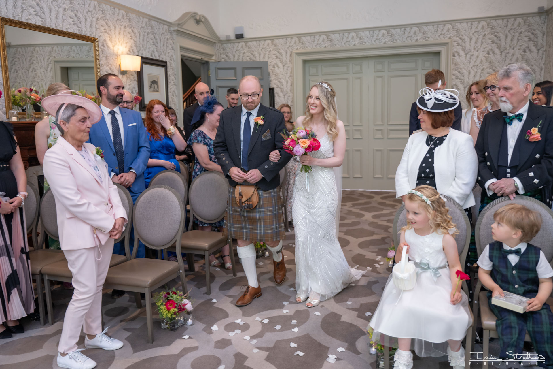 Kirsty & Morgan wedding photograph 16
