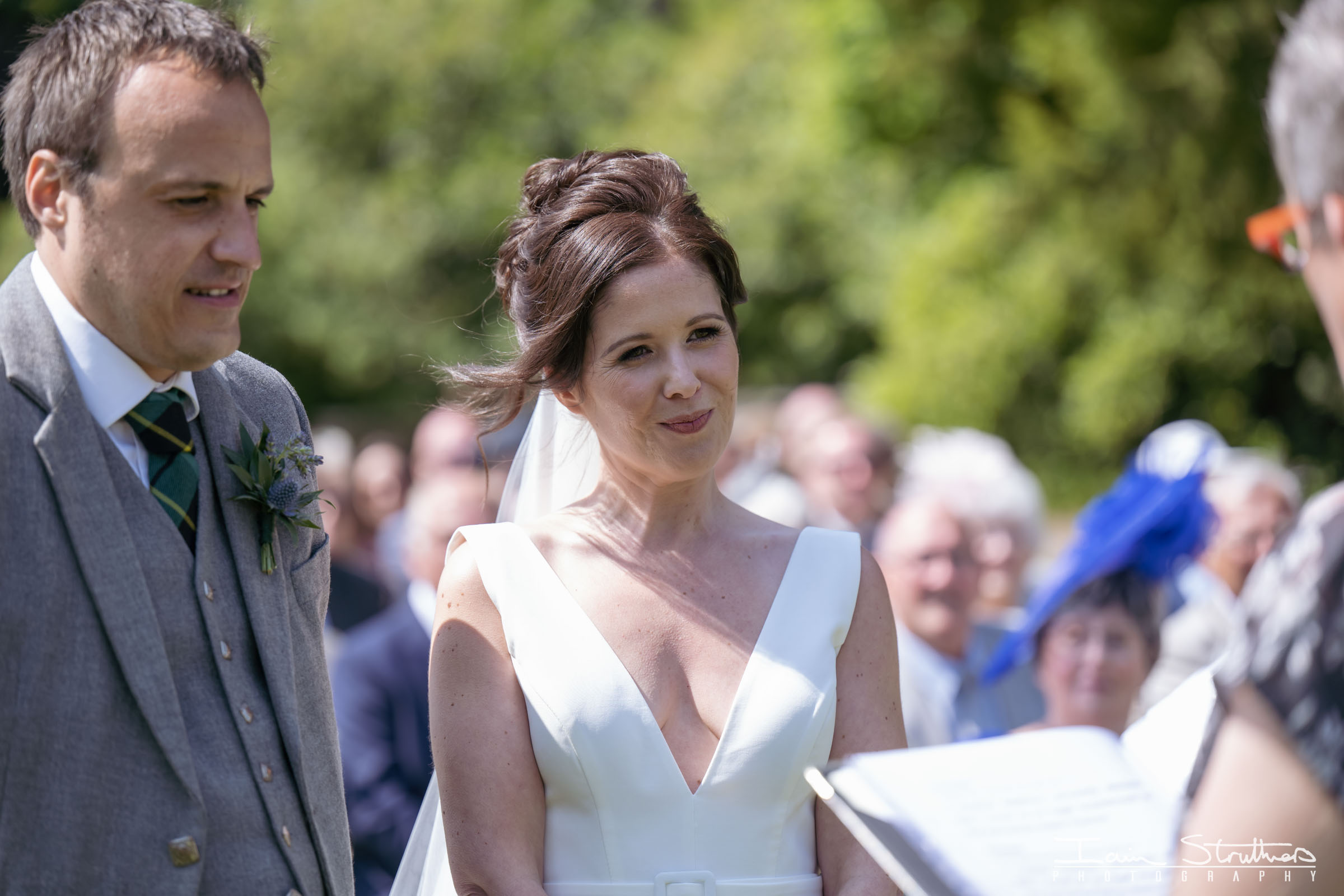 Louise & Andrew wedding photograph 12