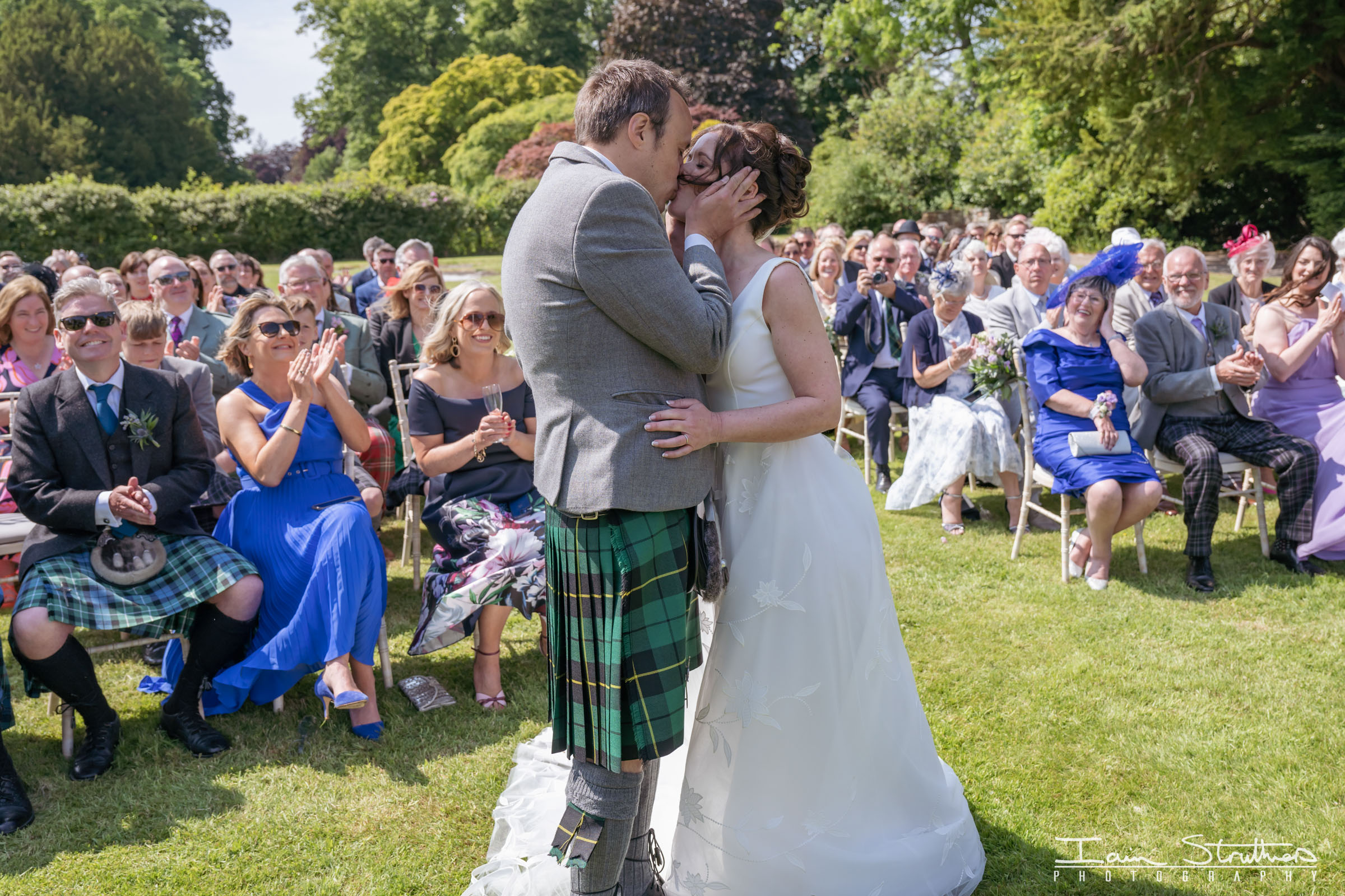Louise & Andrew wedding photograph 16