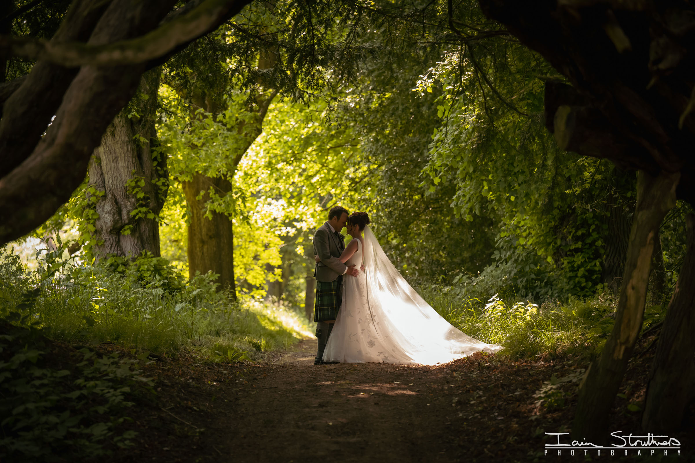 Louise & Andrew wedding photograph 39