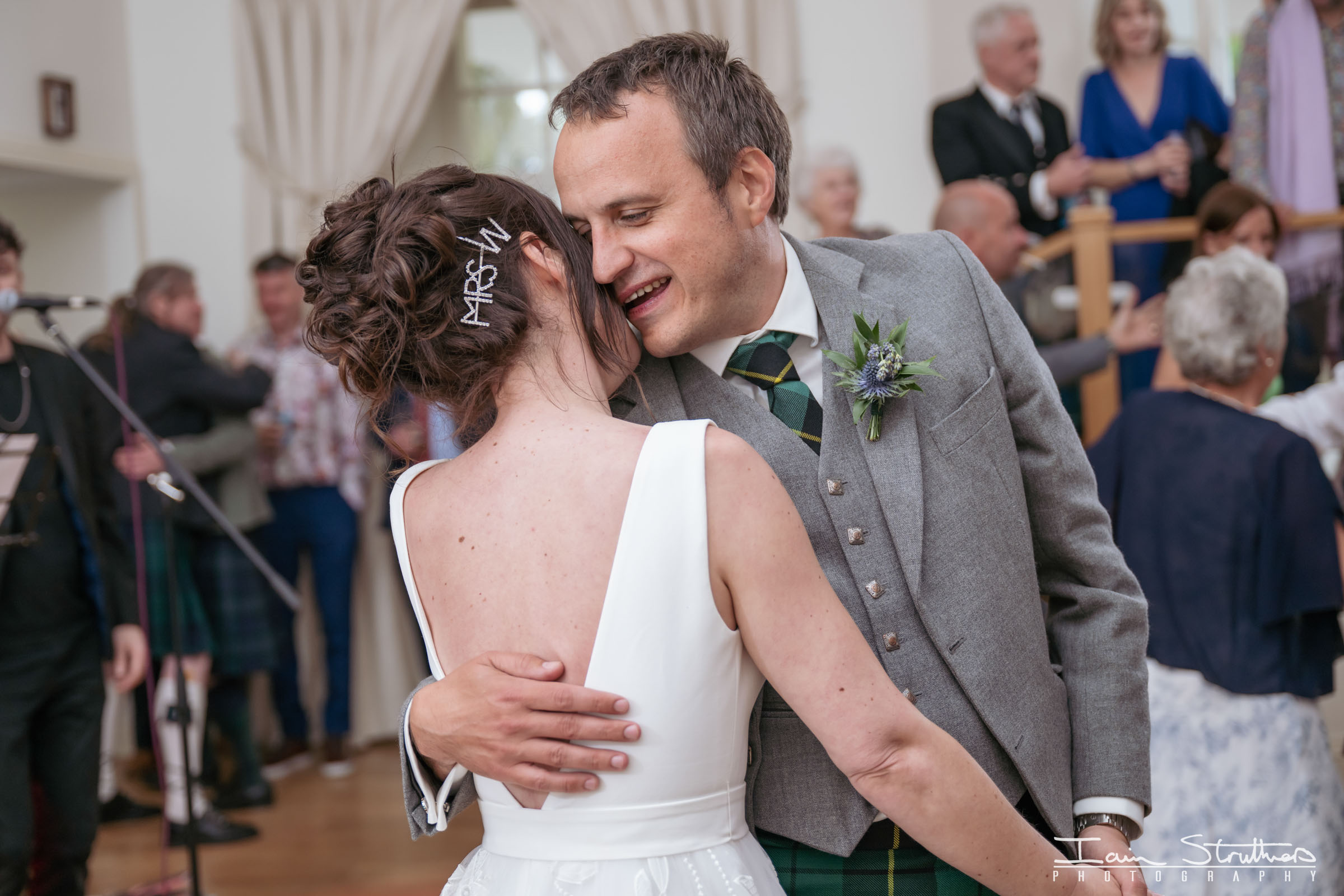 Louise & Andrew wedding photograph 53