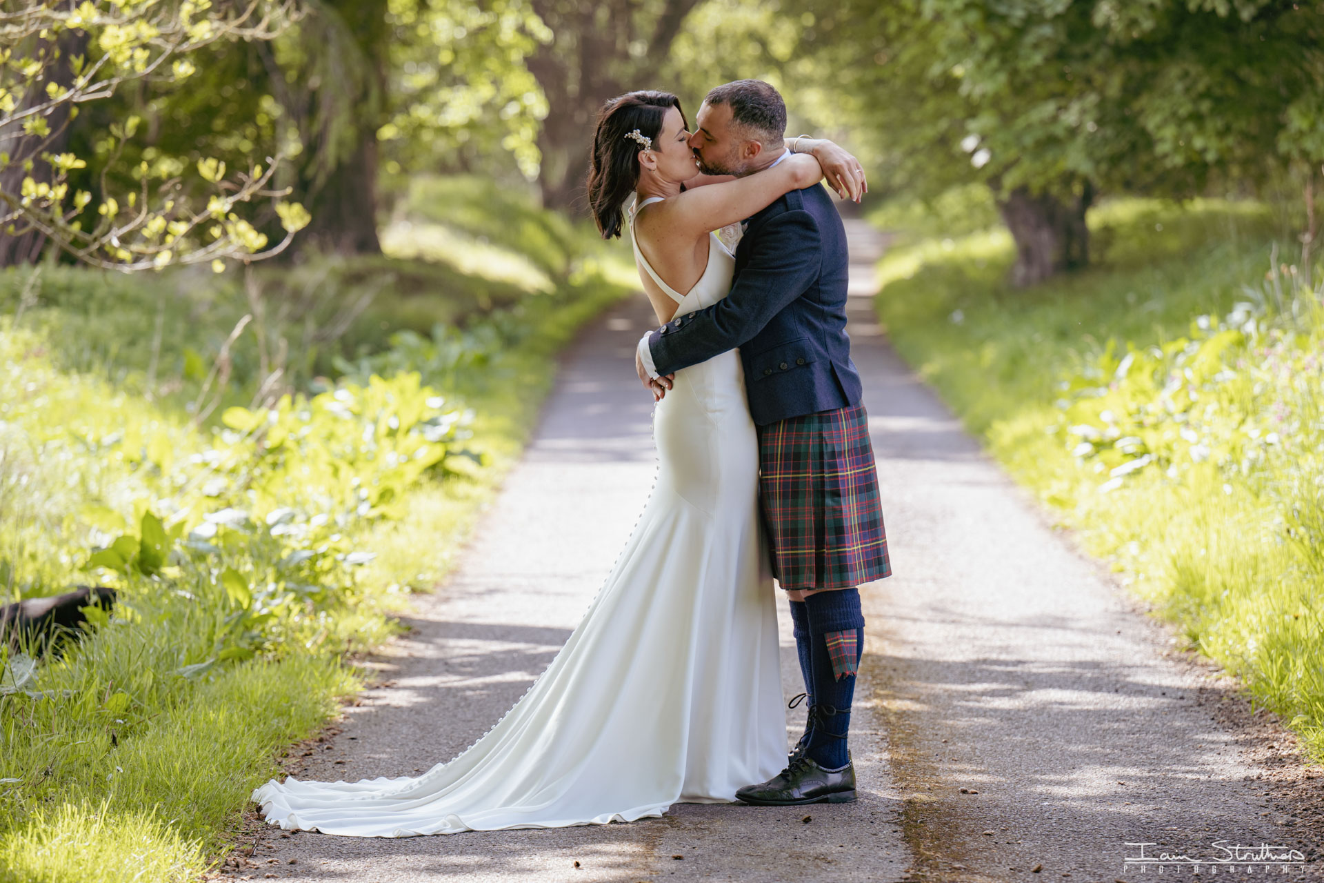 Laura & Neil wedding photograph 35