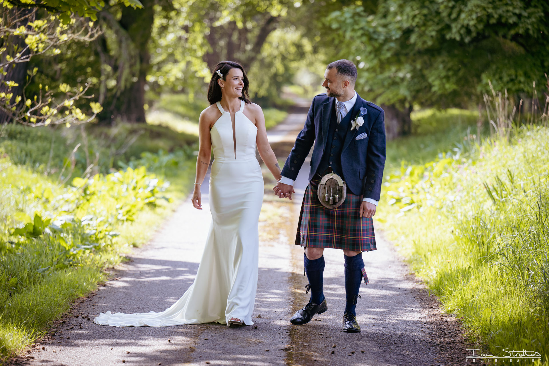 Laura & Neil wedding photograph 39