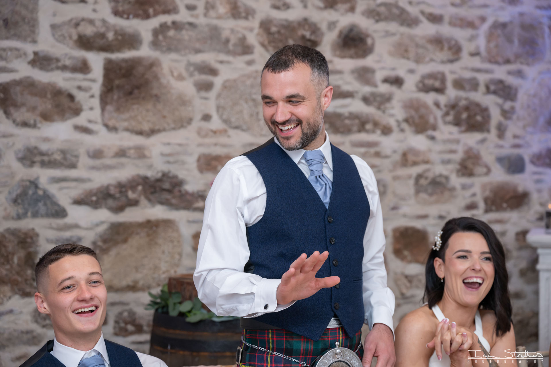 Laura & Neil wedding photograph 45