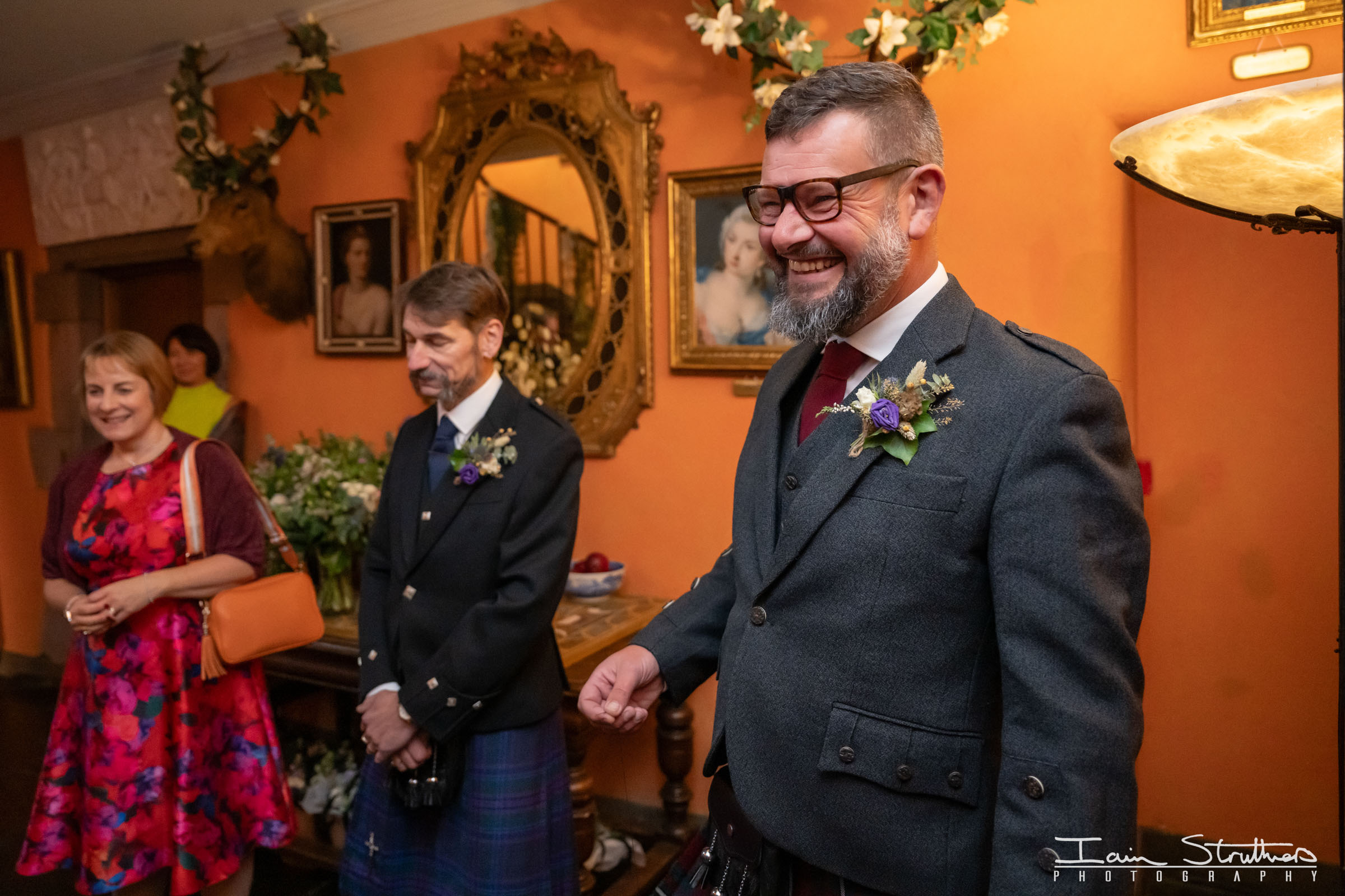 Miriam & Ruaraidh wedding photograph 10