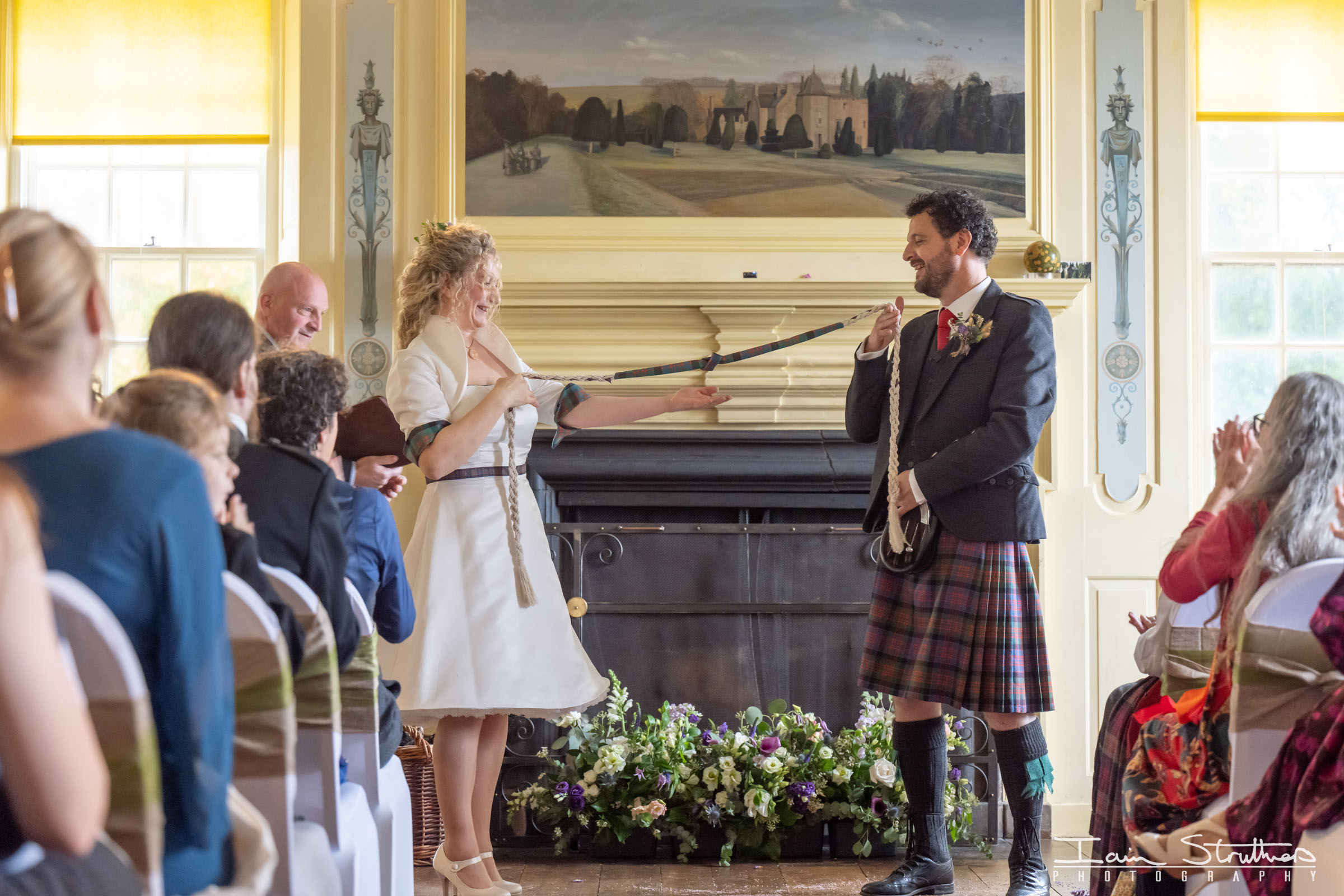 Miriam & Ruaraidh wedding photograph 25