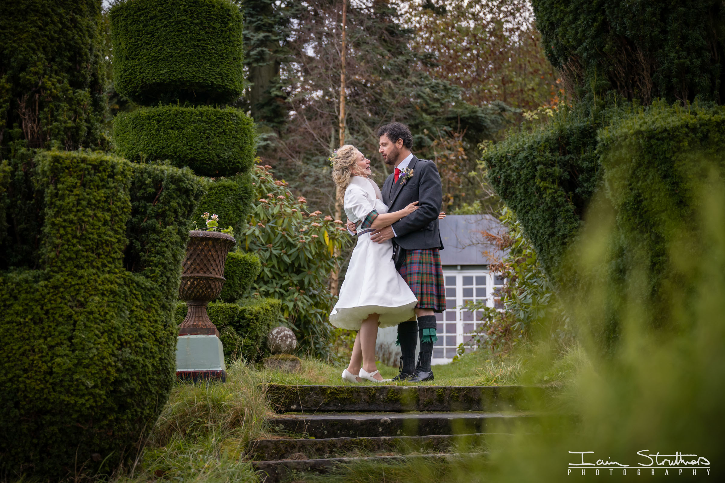 Miriam & Ruaraidh wedding photograph 49