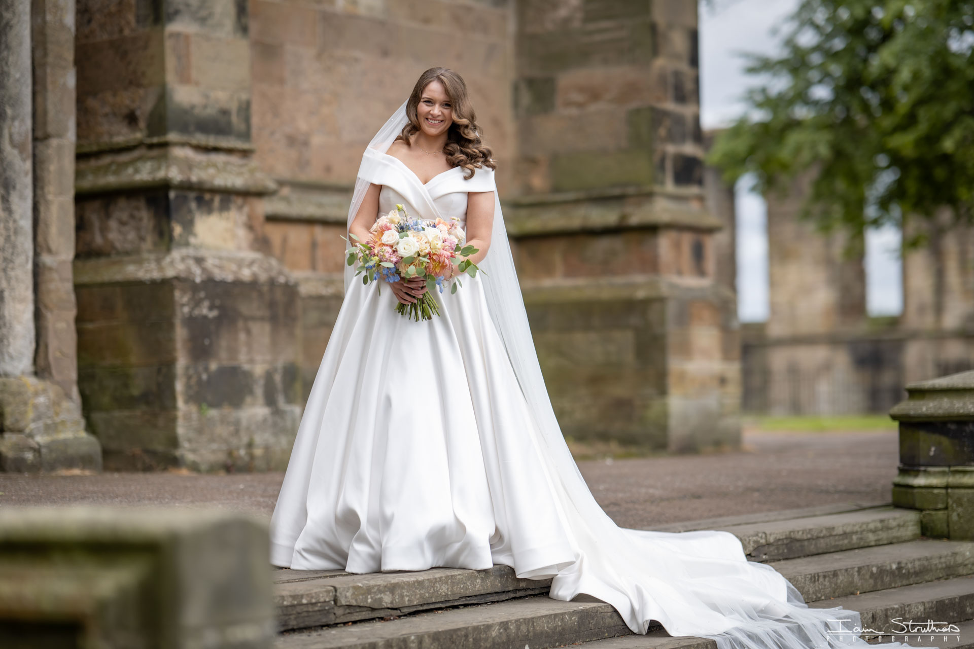 Allana & Paul wedding photograph 35