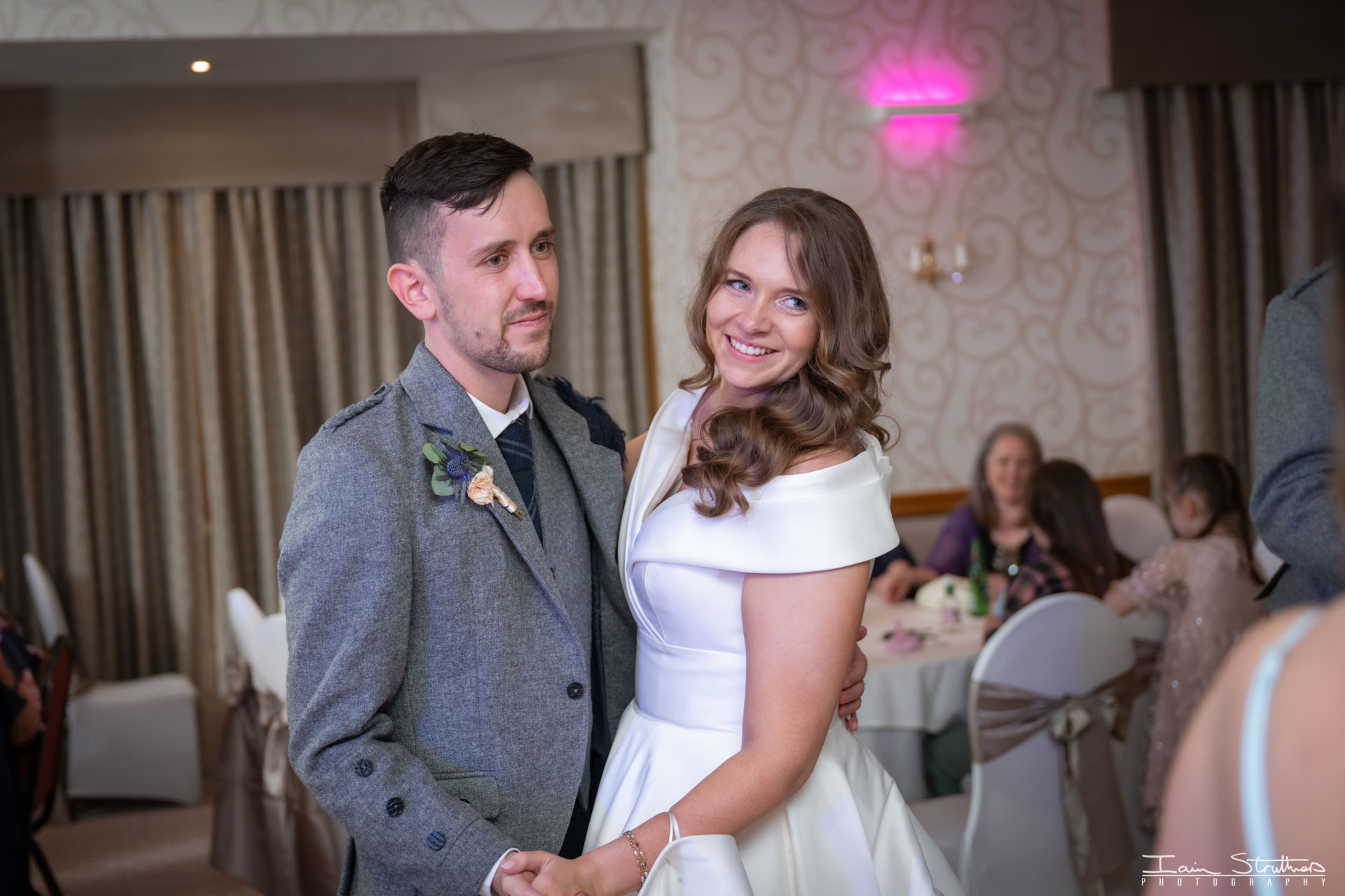 Allana & Paul wedding photograph 66