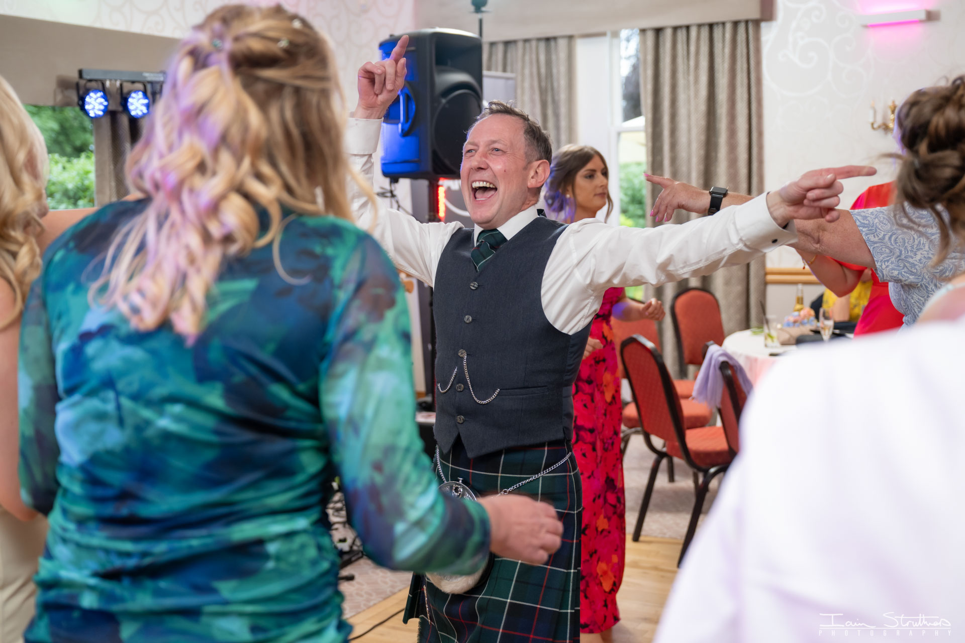 Allana & Paul wedding photograph 67