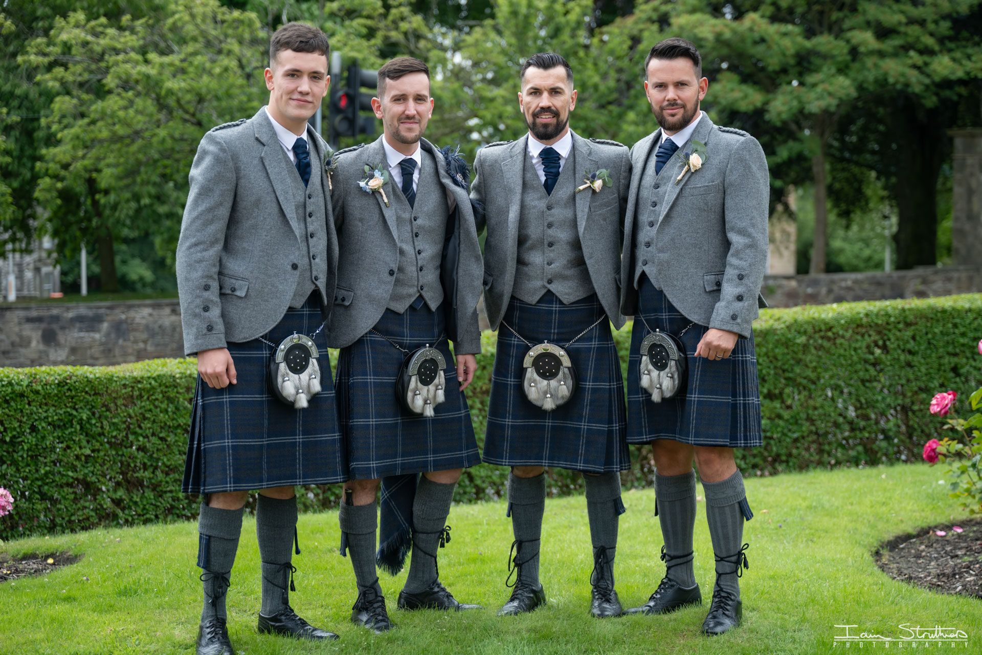 Allana & Paul wedding photograph 8