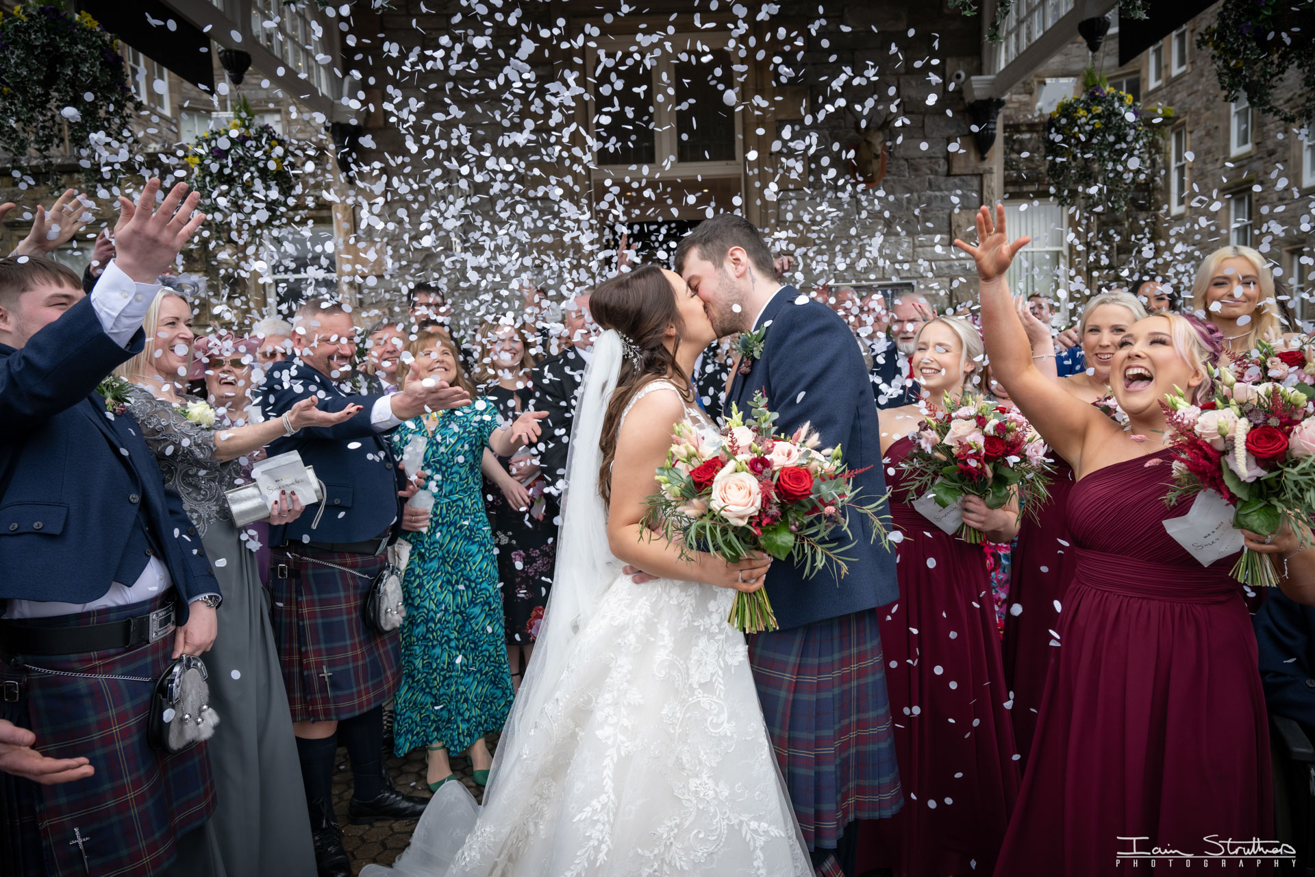 Rachel & Max wedding photograph 21
