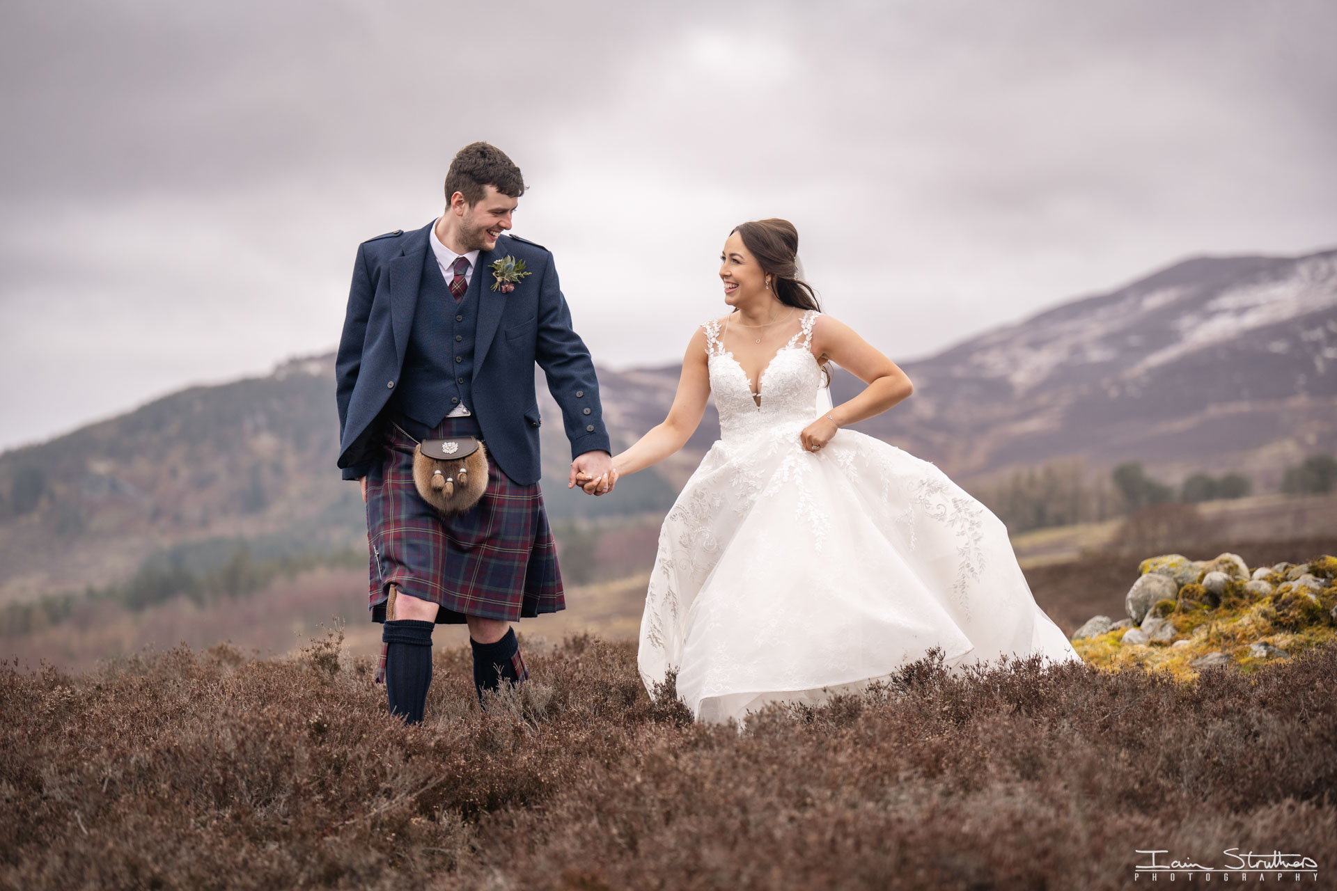 Rachel & Max wedding photograph 32