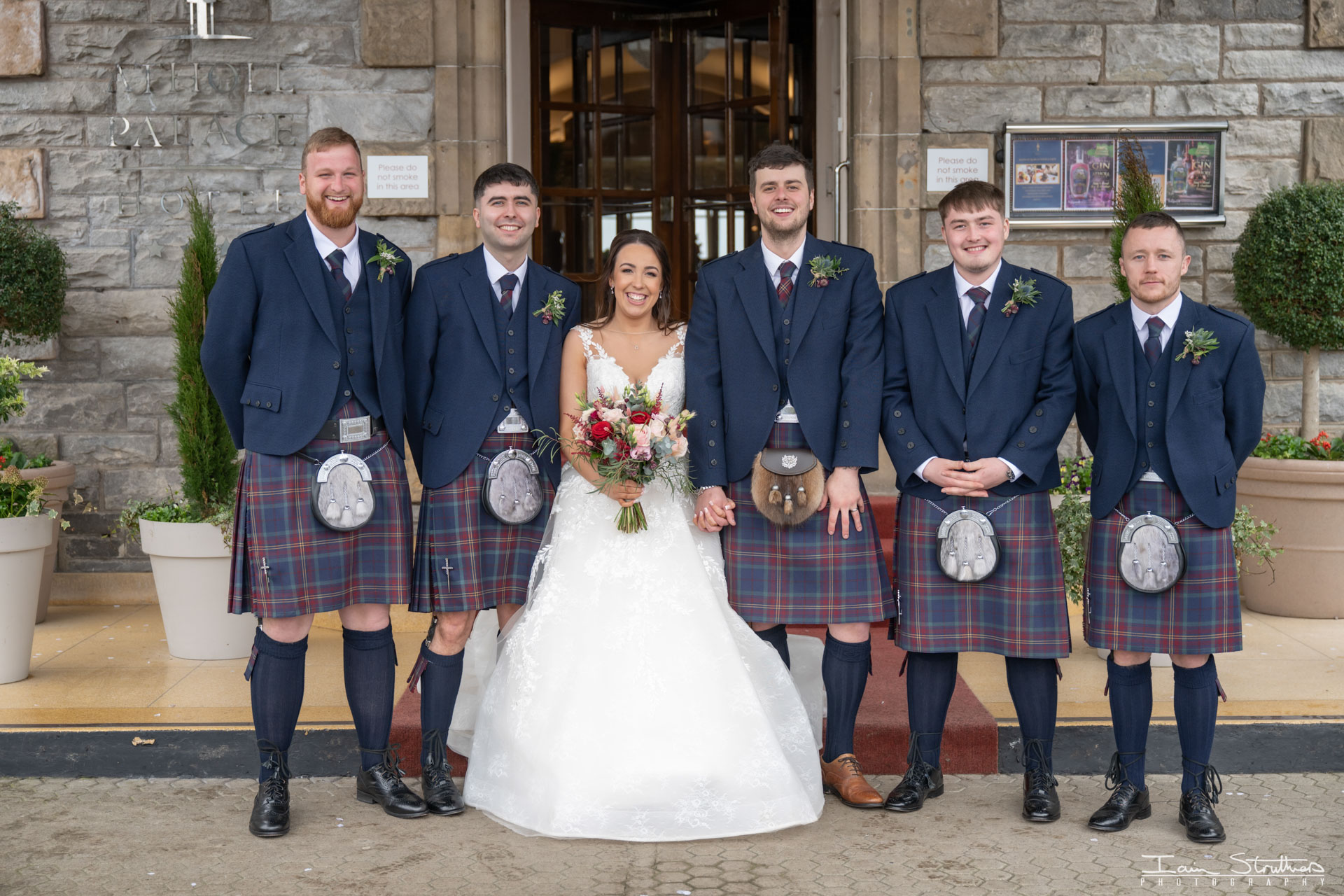 Rachel & Max wedding photograph 41