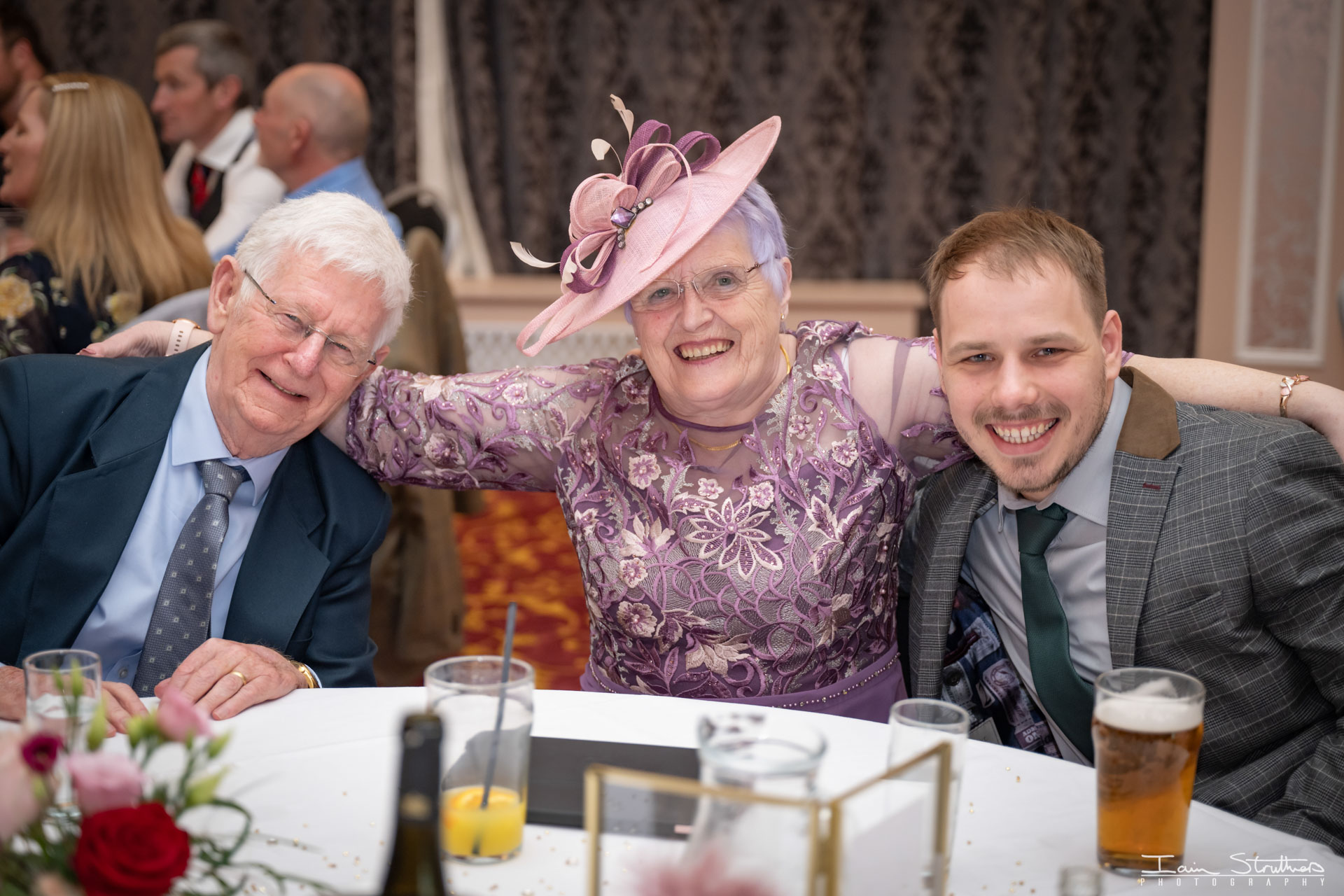 Rachel & Max wedding photograph 66