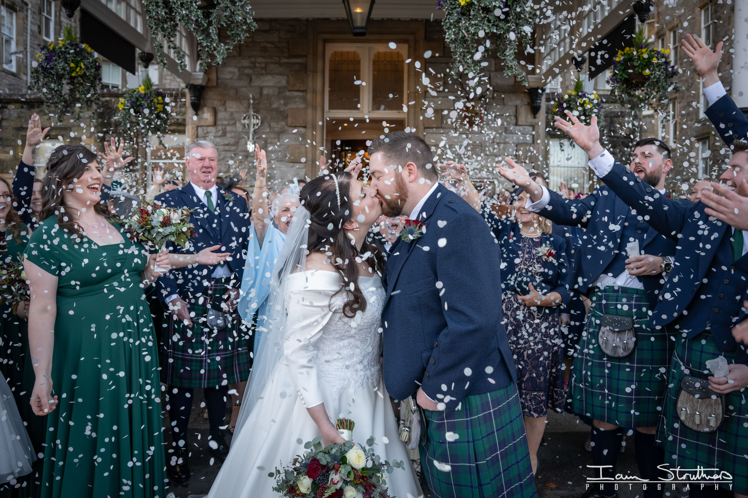 Robyn & Daniel wedding photograph 23