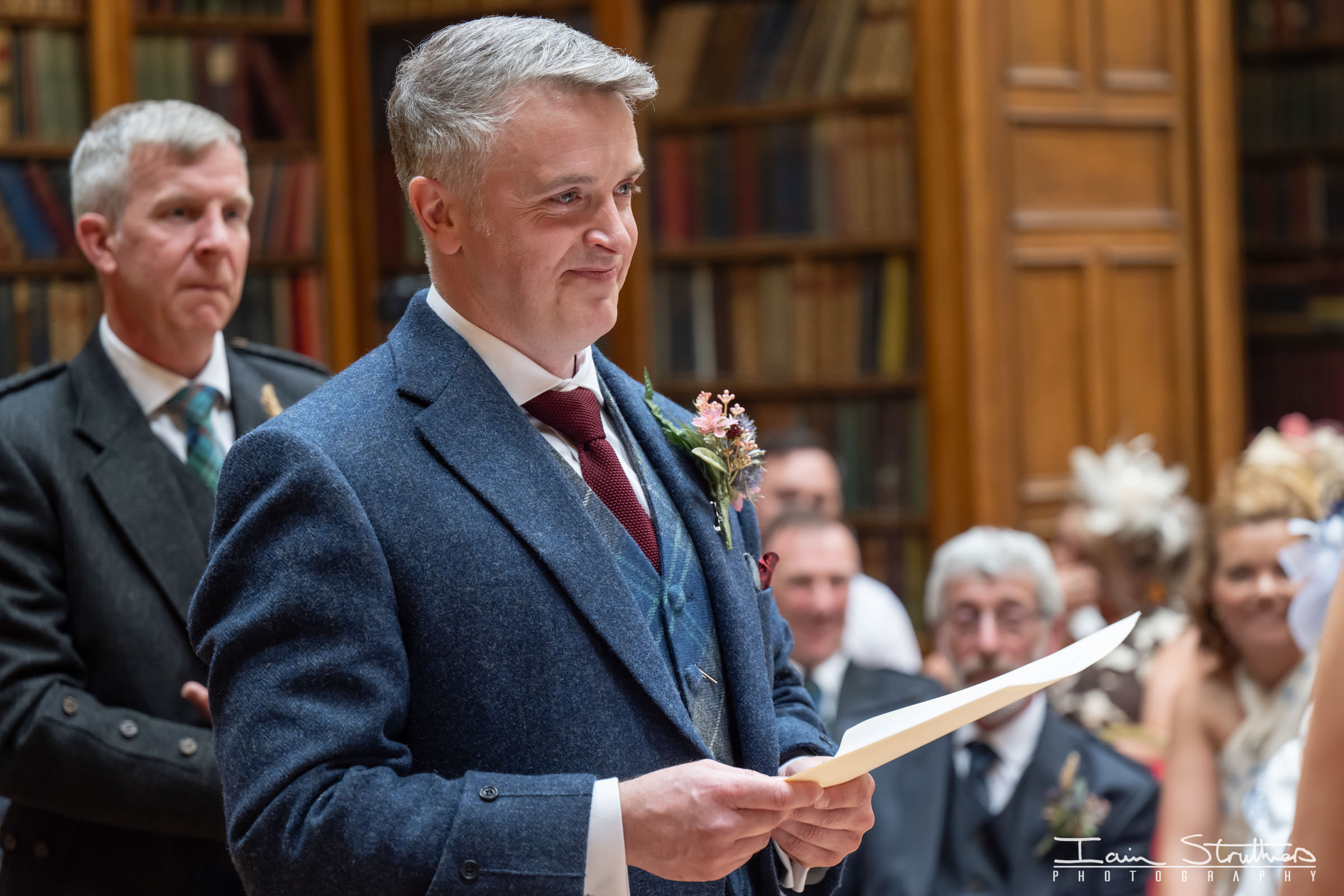 Rona & Ross wedding photograph 21