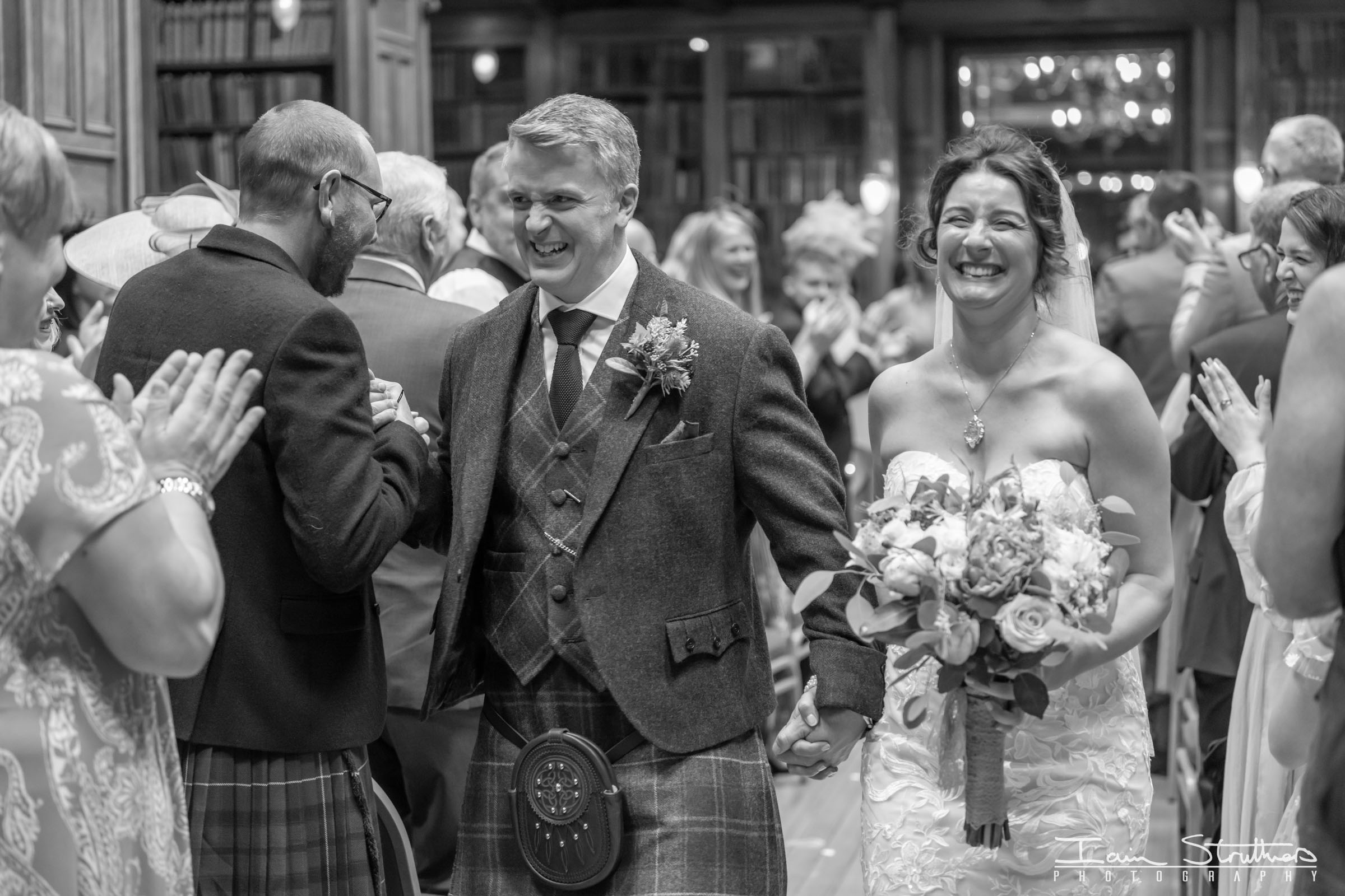 Rona & Ross wedding photograph 27