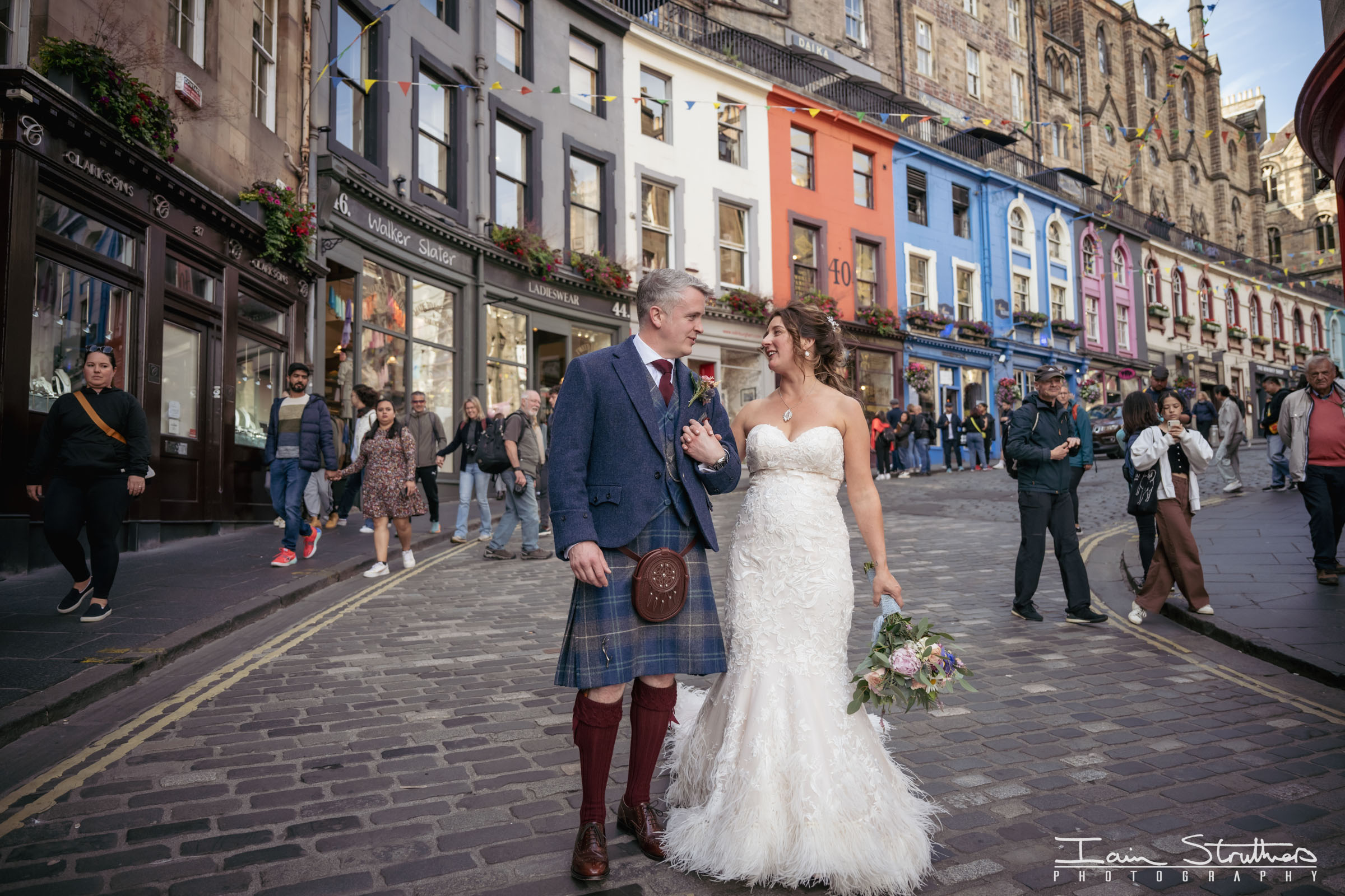 Rona & Ross wedding photograph 49