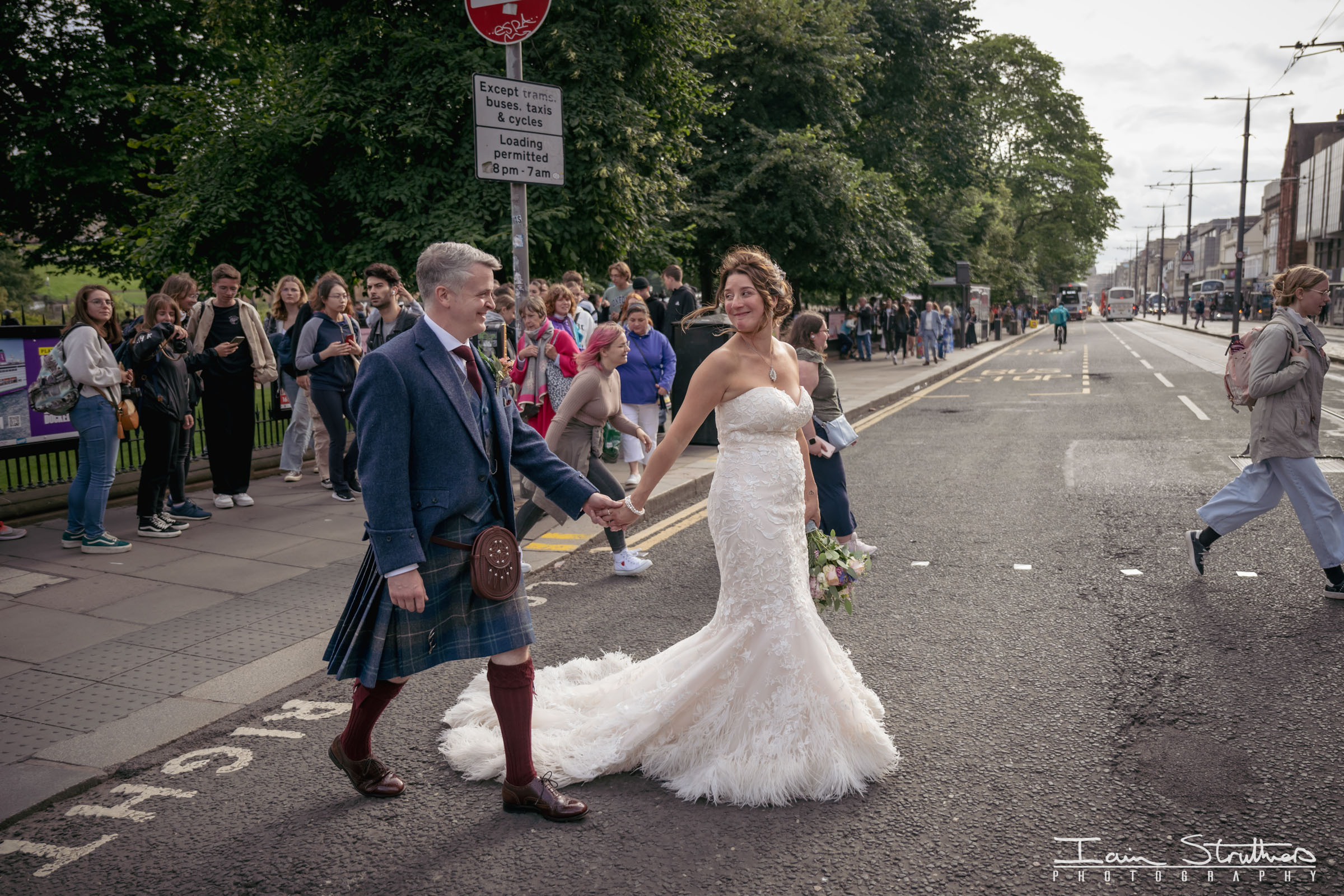 Rona & Ross wedding photograph 52