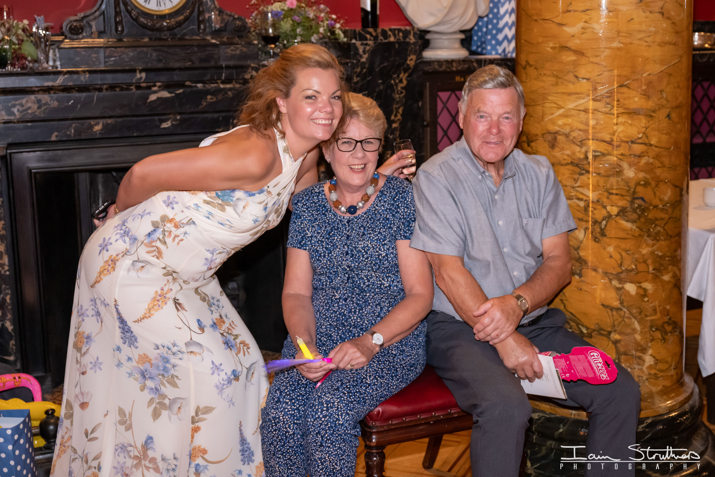 Rona & Ross wedding photograph 77